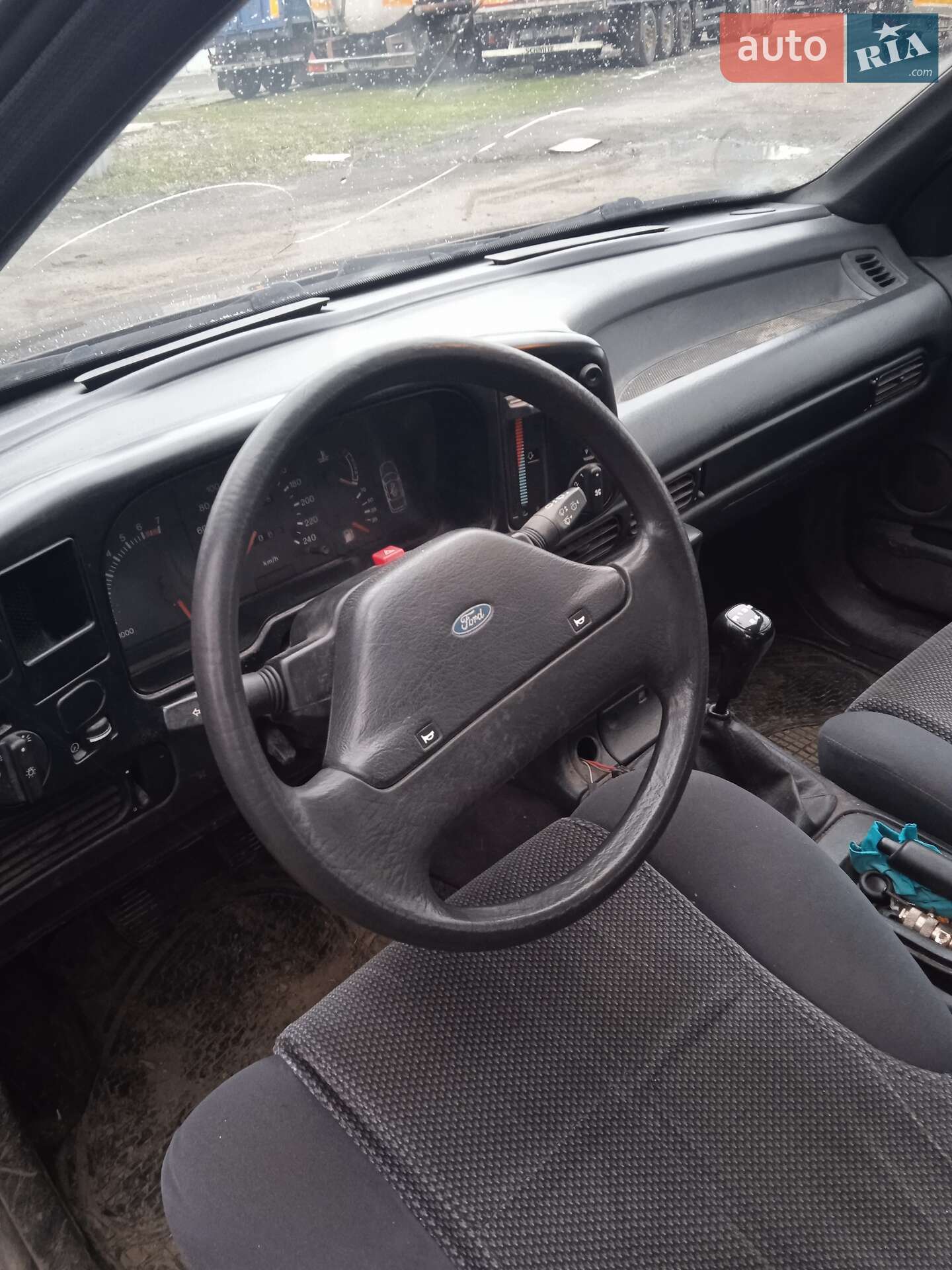 Ford Scorpio 1989 VIN WF0AXXGAGAJT69549 фото оголошення 5 з 8