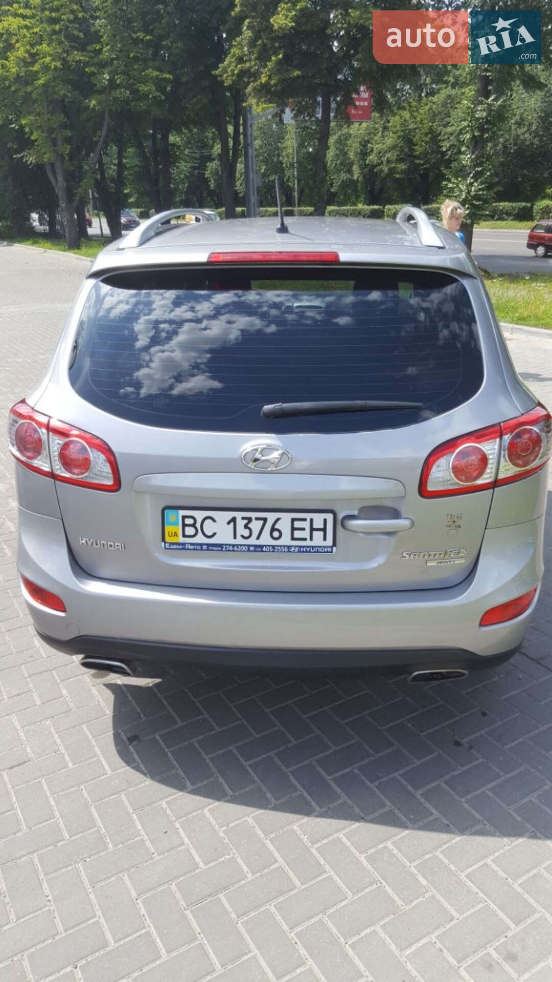 Hyundai Santa FE 2011 VIN KMHSH81BCBU702057 фото оголошення 11 з 26