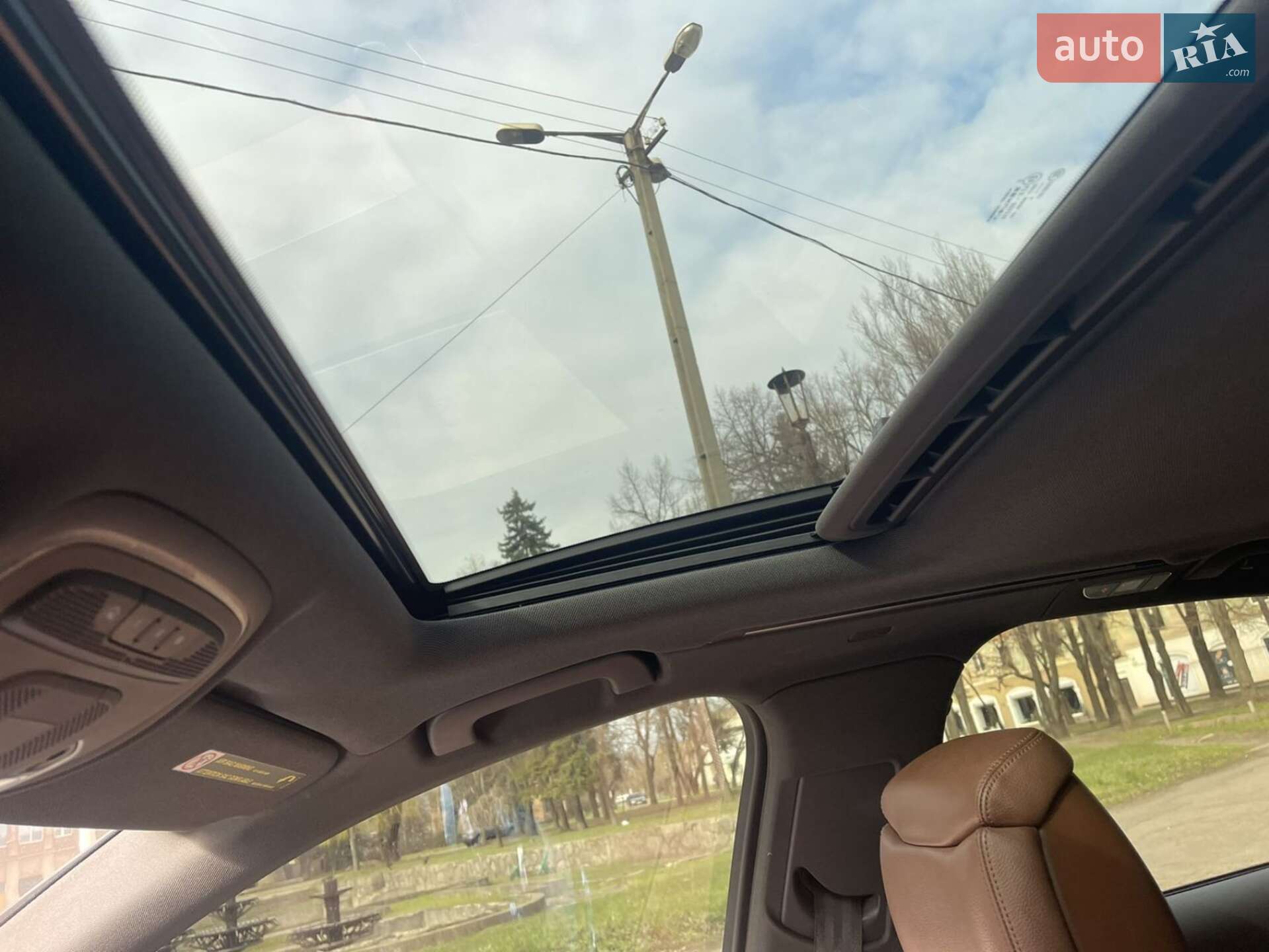 Audi A8 2015 VIN WAUJGAFDXFN039154 фото оголошення 48 з 94