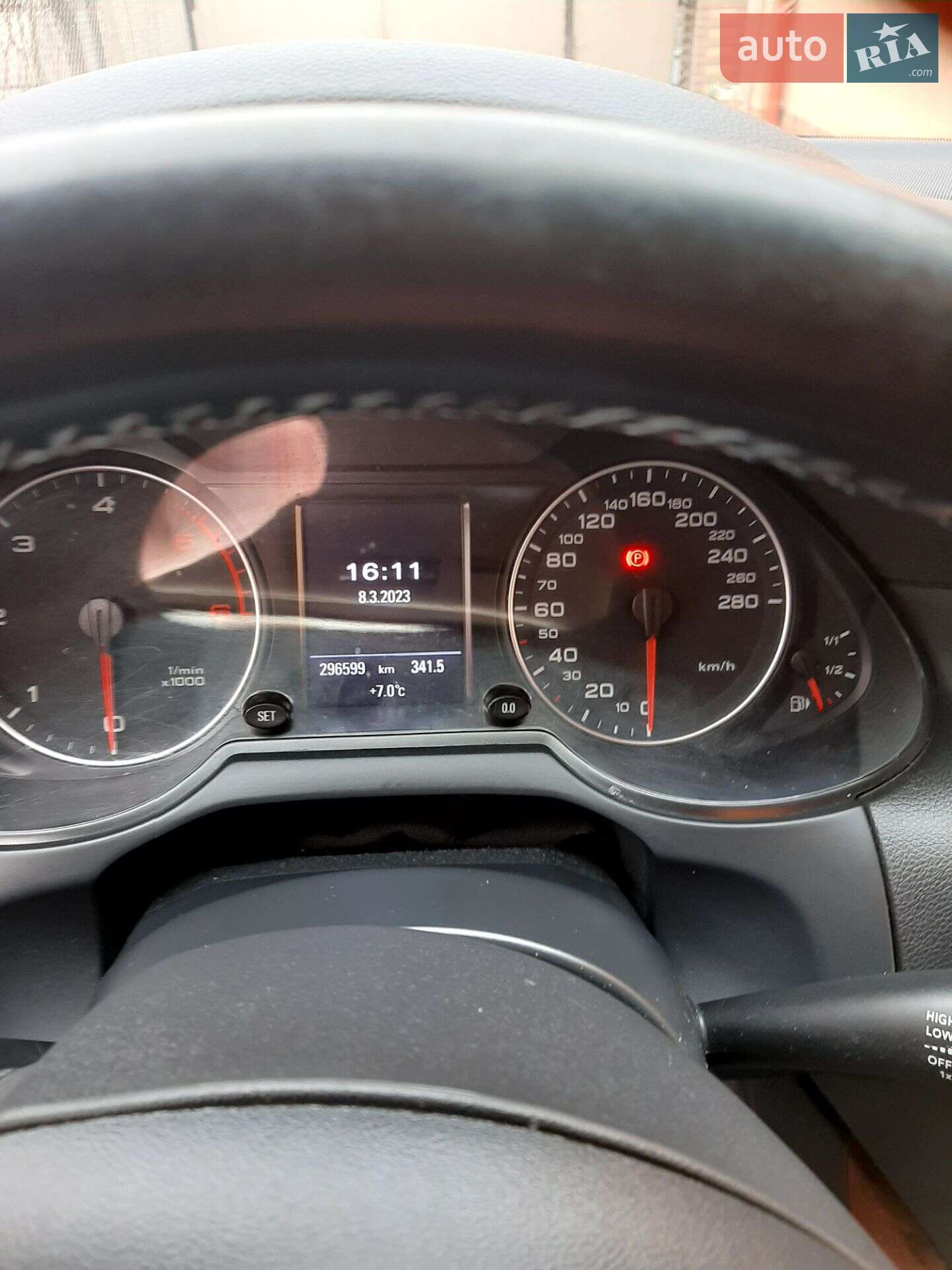 Audi Q5 2009 VIN WAUZZZ8R3AA023690 фото оголошення 37 з 41