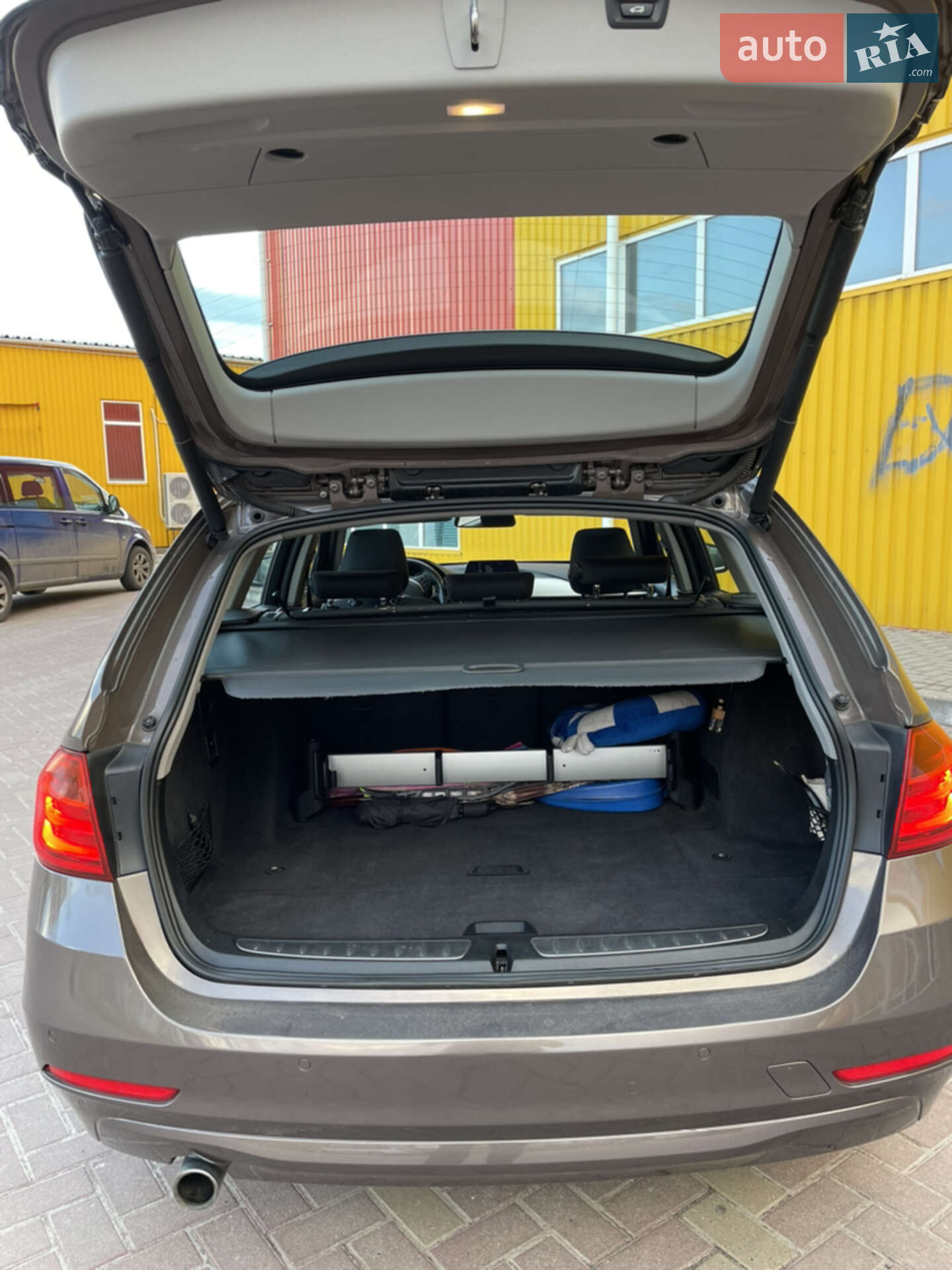 BMW 3 Series 2013 VIN WBA3K51070K172630 фото оголошення 4 з 12