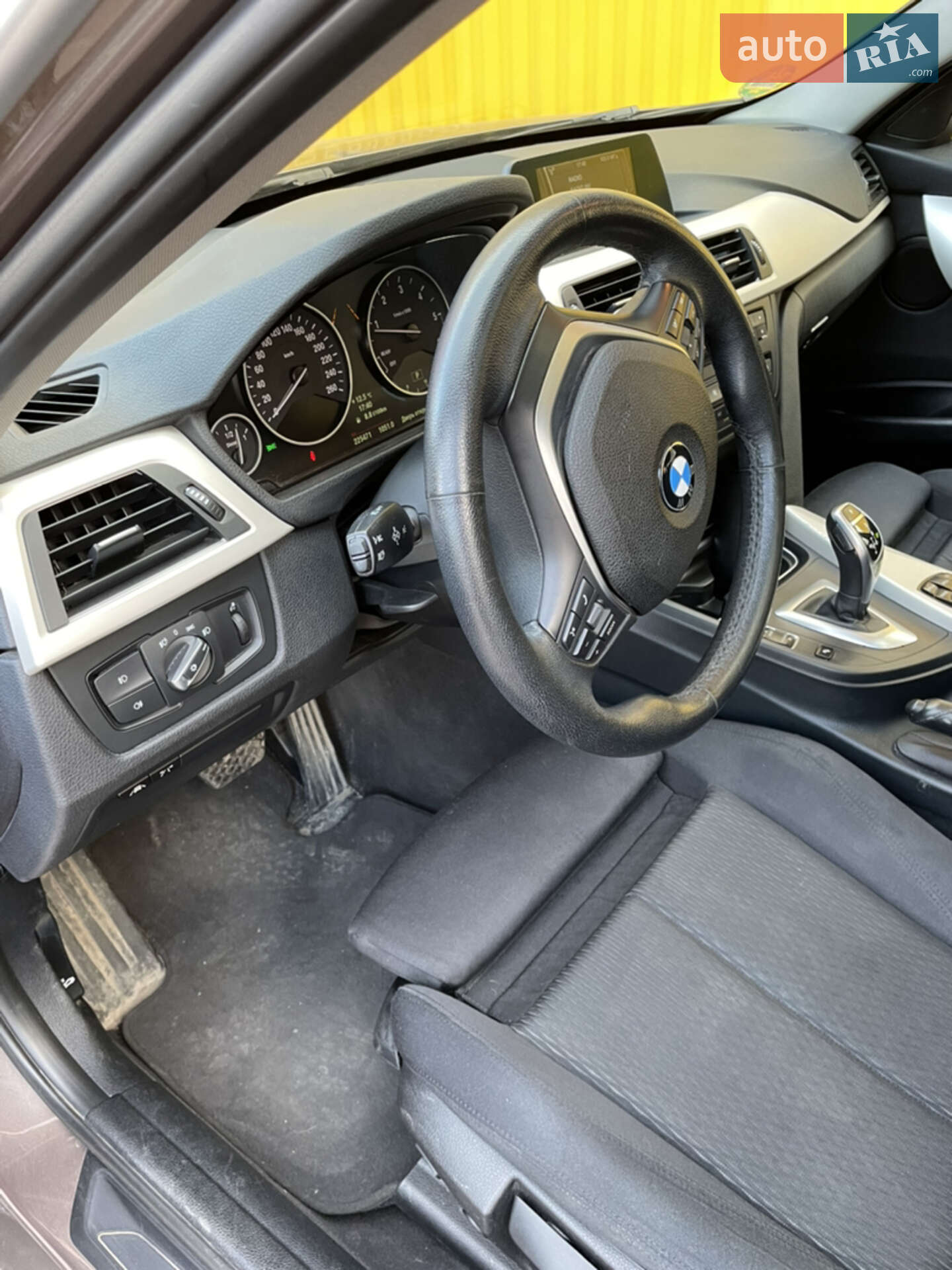 BMW 3 Series 2013 VIN WBA3K51070K172630 фото оголошення 9 з 12