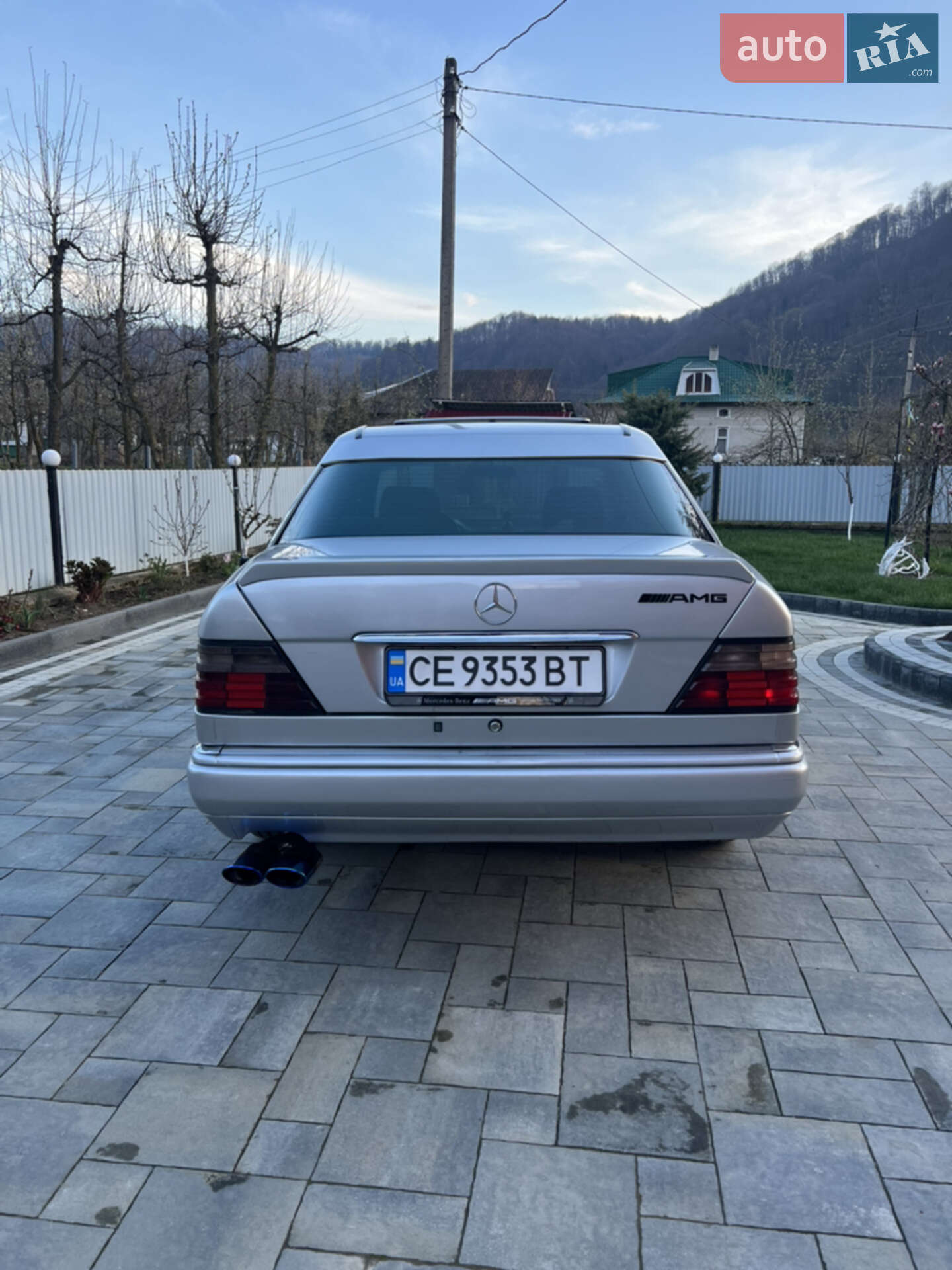 Mercedes-Benz E-Class 1994 VIN WDB12312010223269 фото оголошення 2 з 13