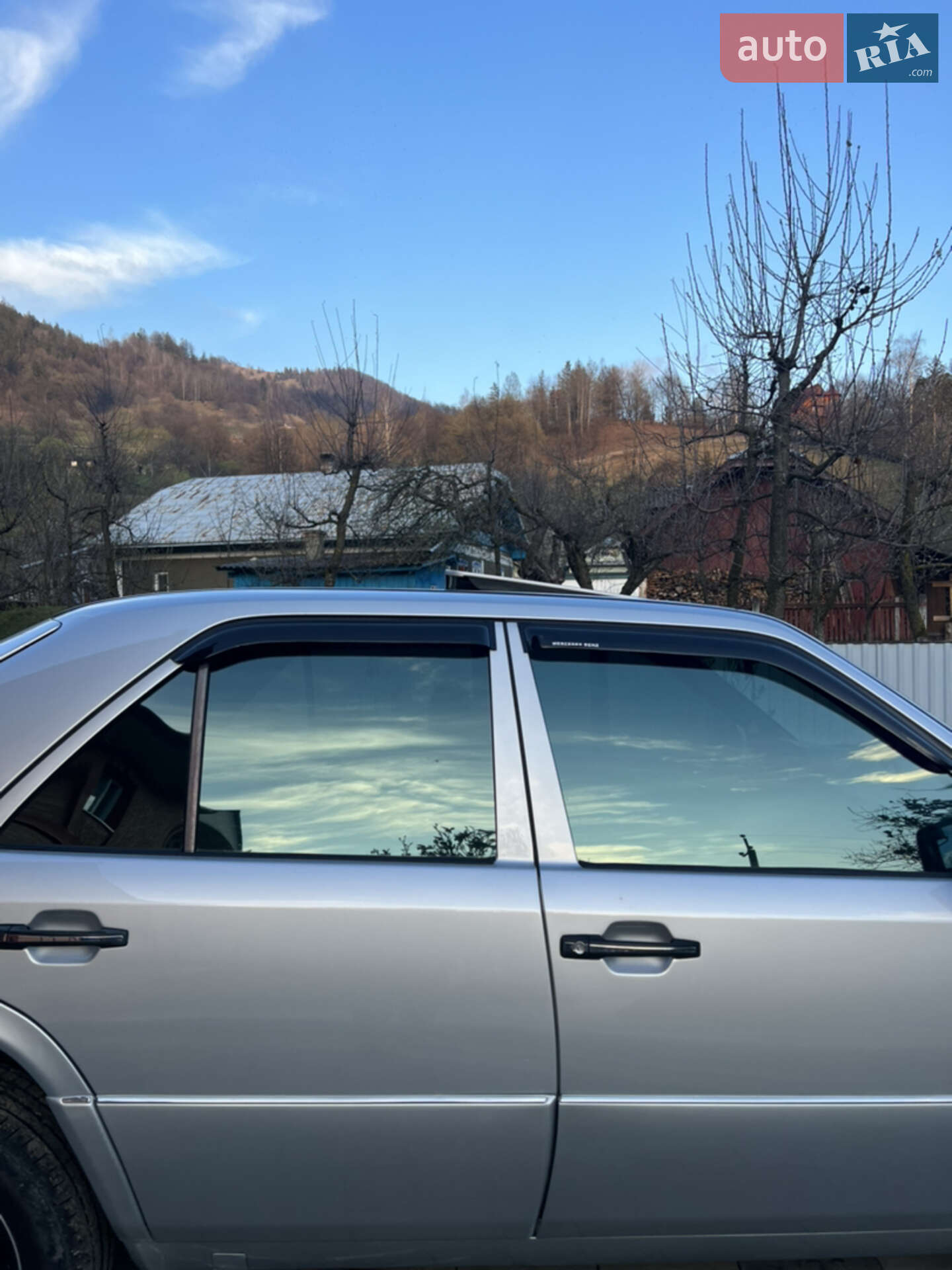 Mercedes-Benz E-Class 1994 VIN WDB12312010223269 фото оголошення 7 з 13