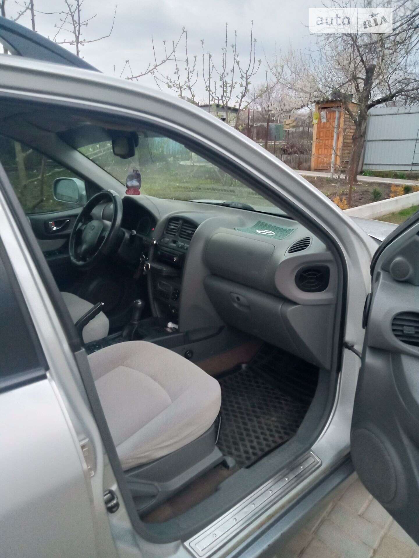 Hyundai Santa FE 2006 VIN Y6LSC81AP6L000678 фото оголошення 4 з 11