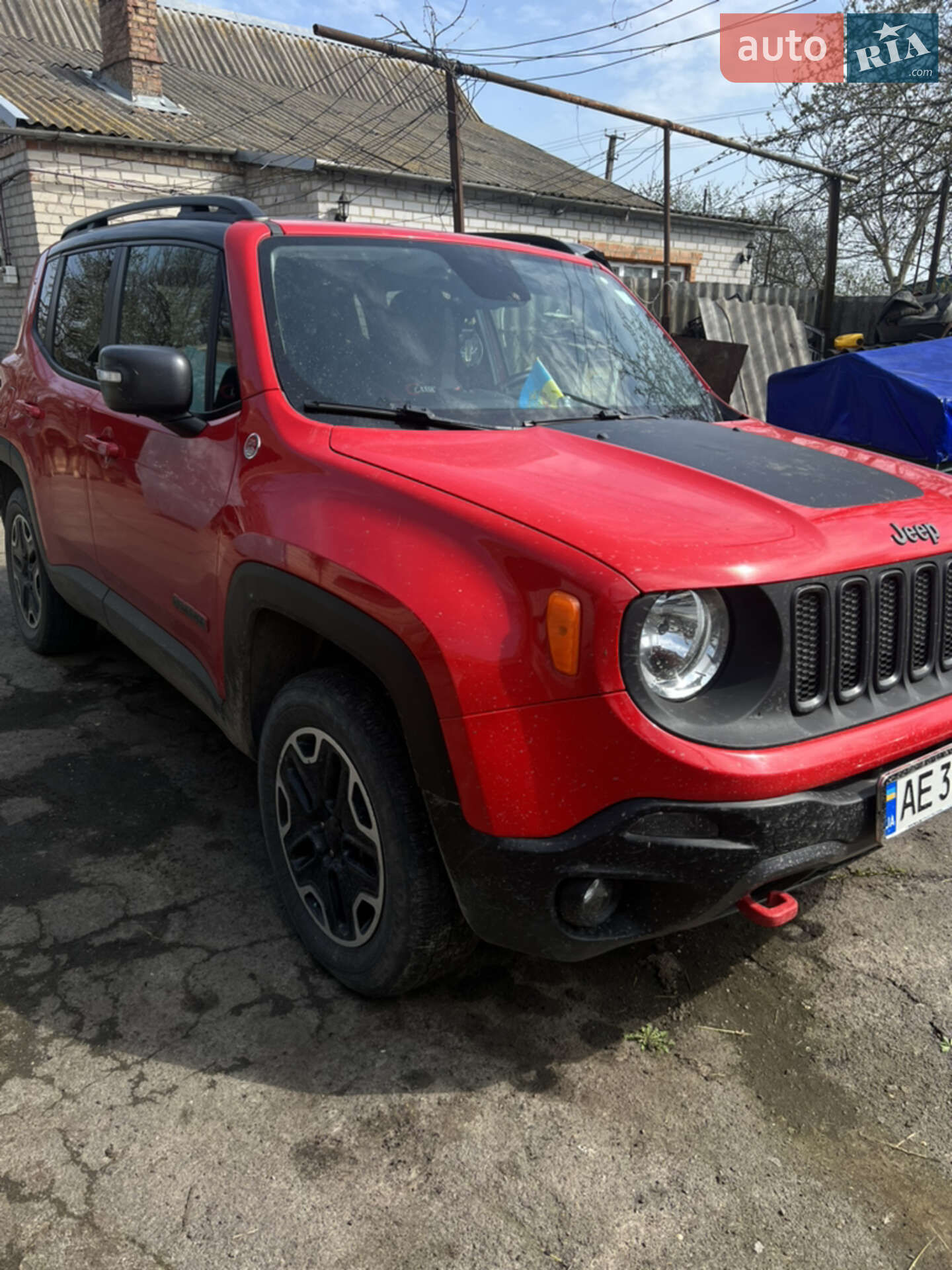 Jeep Renegade 2015 VIN ZACCJBCT3GPC99211 фото оголошення 2 з 12