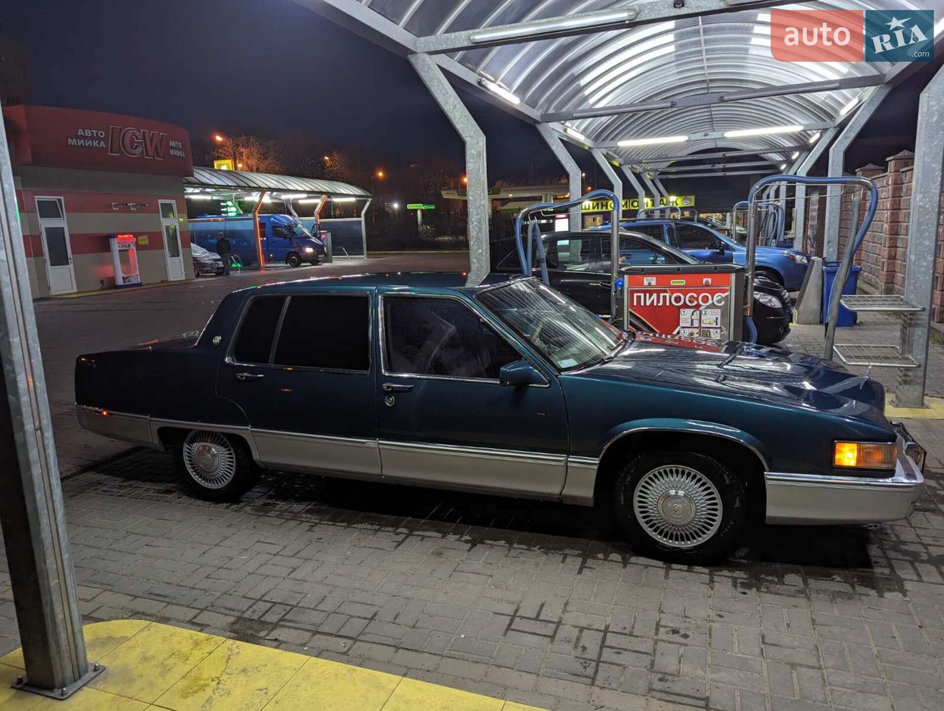 Cadillac Fleetwood 1990 VIN 1G6CB5335L4294893 фото оголошення 3 з 49
