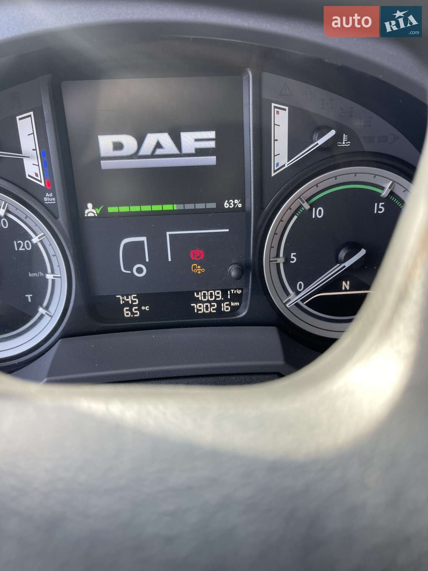 DAF XF 106 2016 VIN XLRTEH4300G086599 фото оголошення 16 з 36