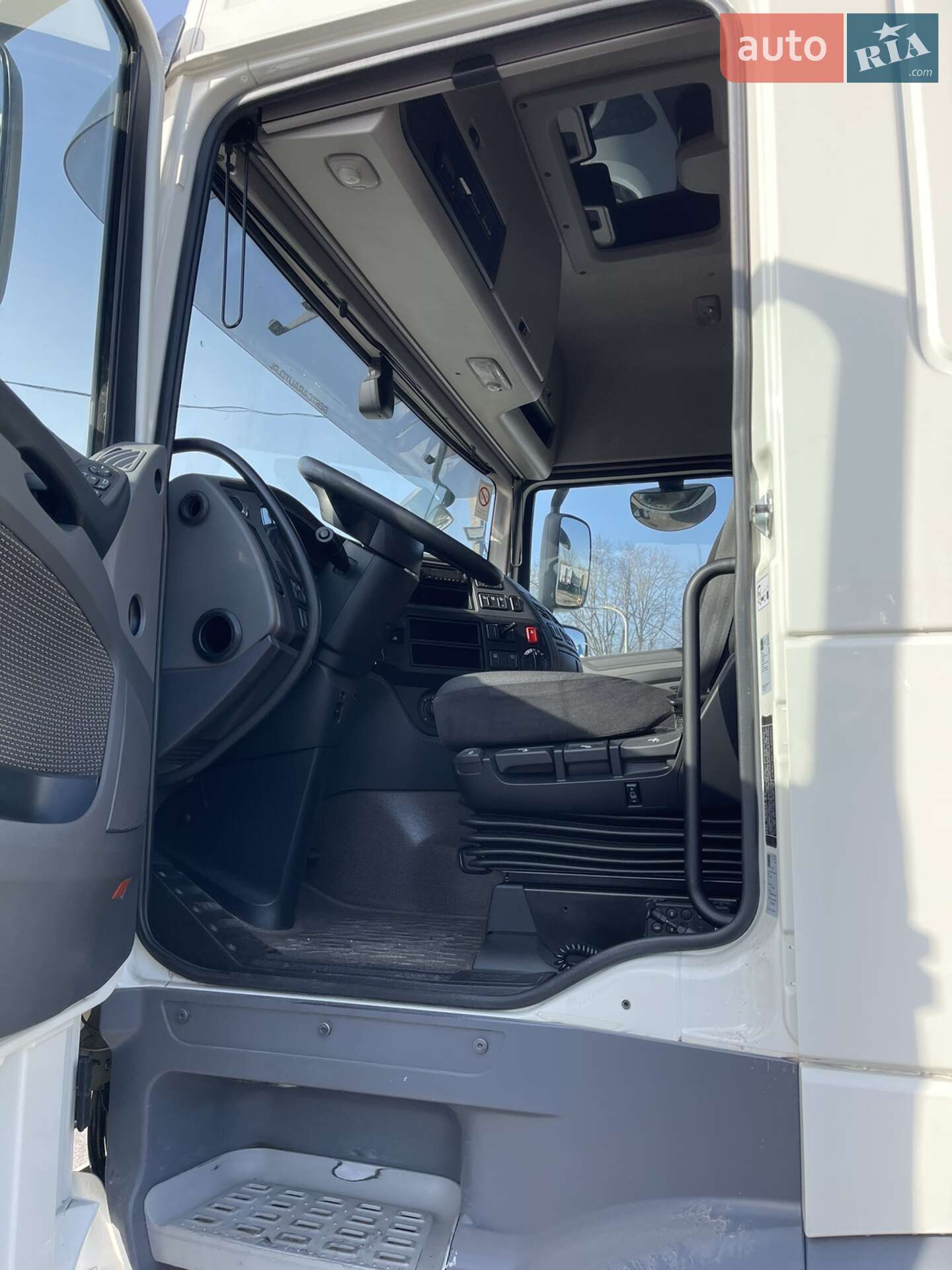DAF XF 106 2016 VIN XLRTEH4300G086599 фото оголошення 29 з 36