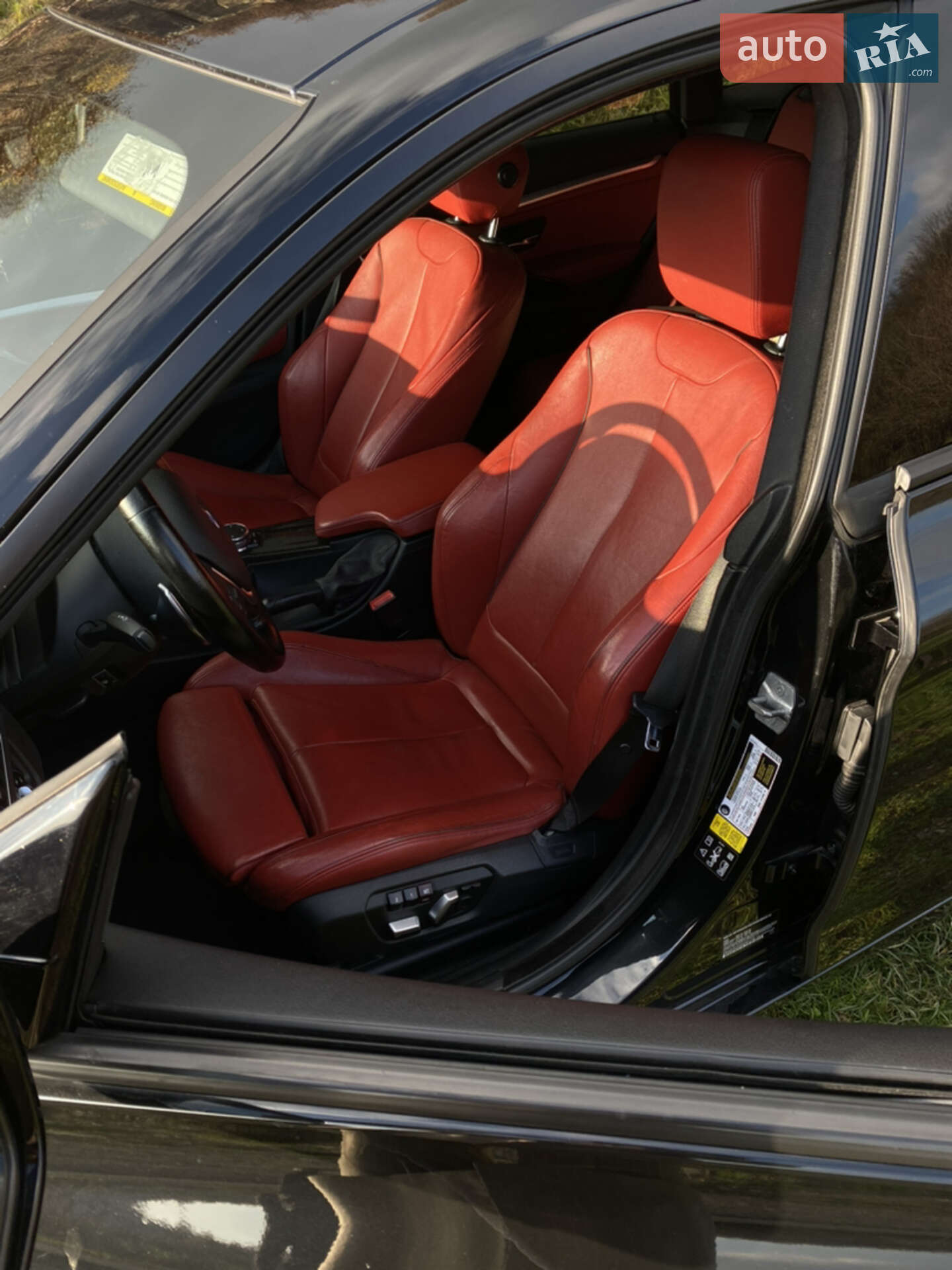 BMW 3 Series GT 2015 VIN WBA8Z5C53GG501735 фото оголошення 12 з 31