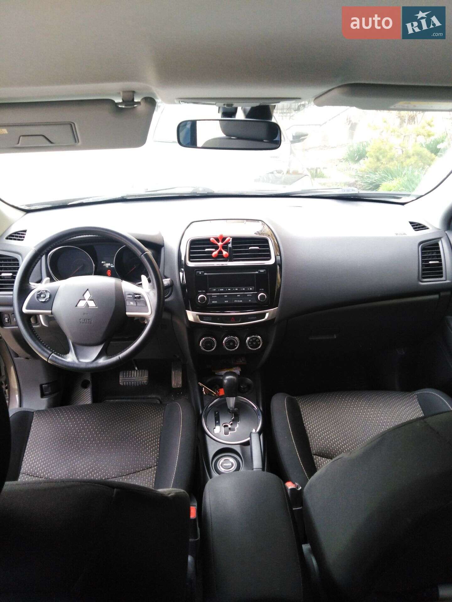 Mitsubishi ASX 2014 VIN JMBXLGA8WFZ400682 фото оголошення 2 з 8