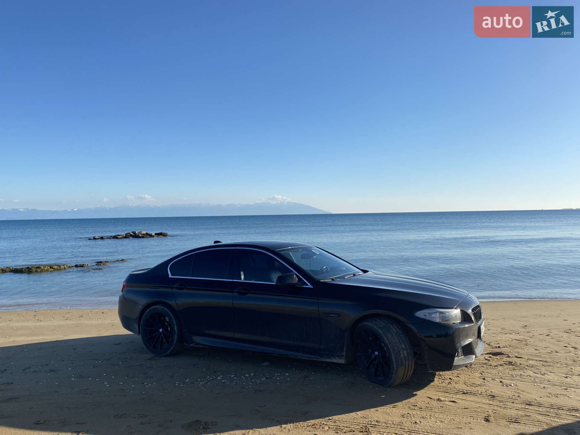 BMW 5 Series 2013 VIN WBAFR7C58DC825236 фото оголошення 3 з 14
