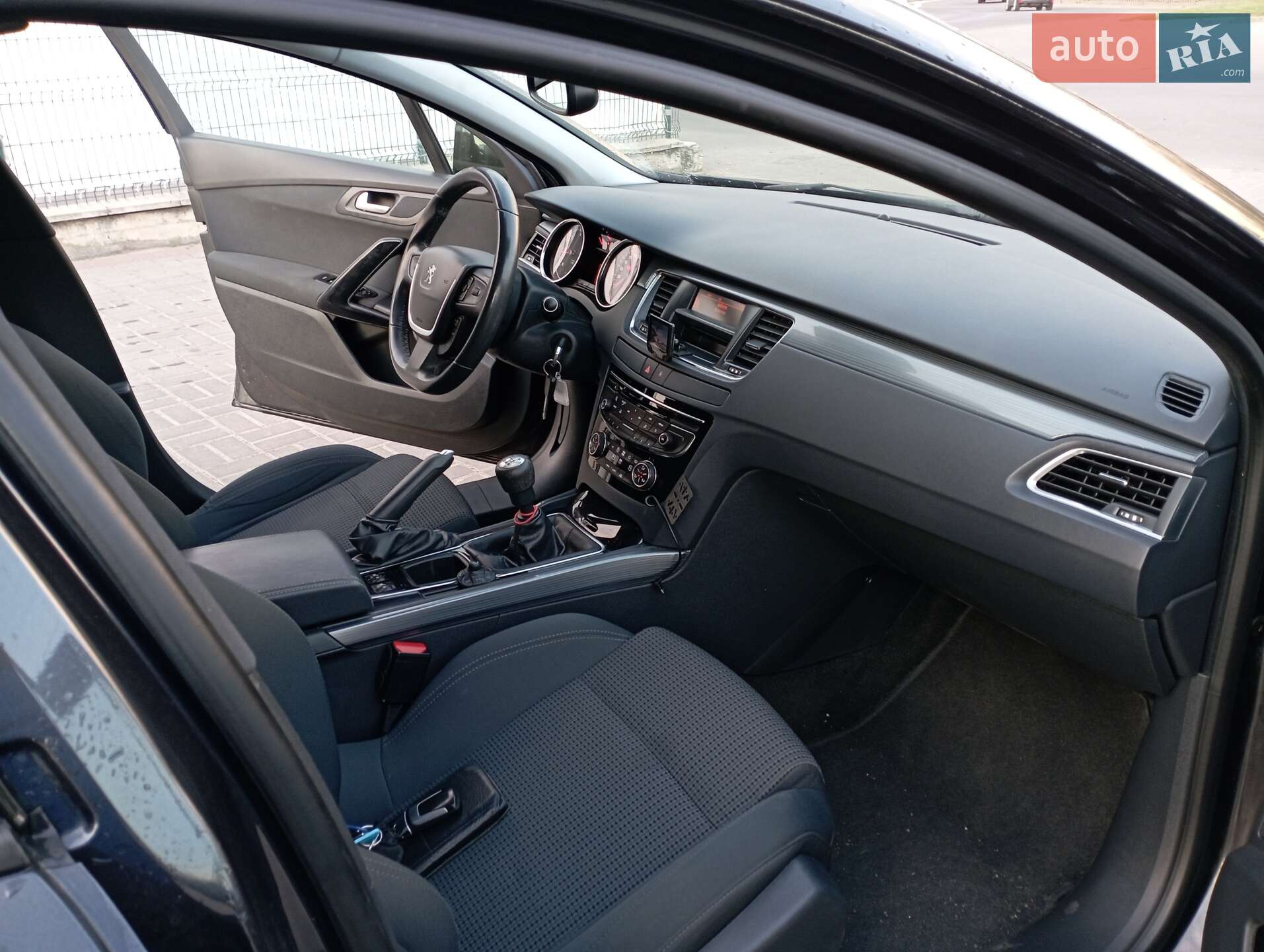 Peugeot 508 2011 VIN VF38ERHF8BL042703 фото оголошення 32 з 51