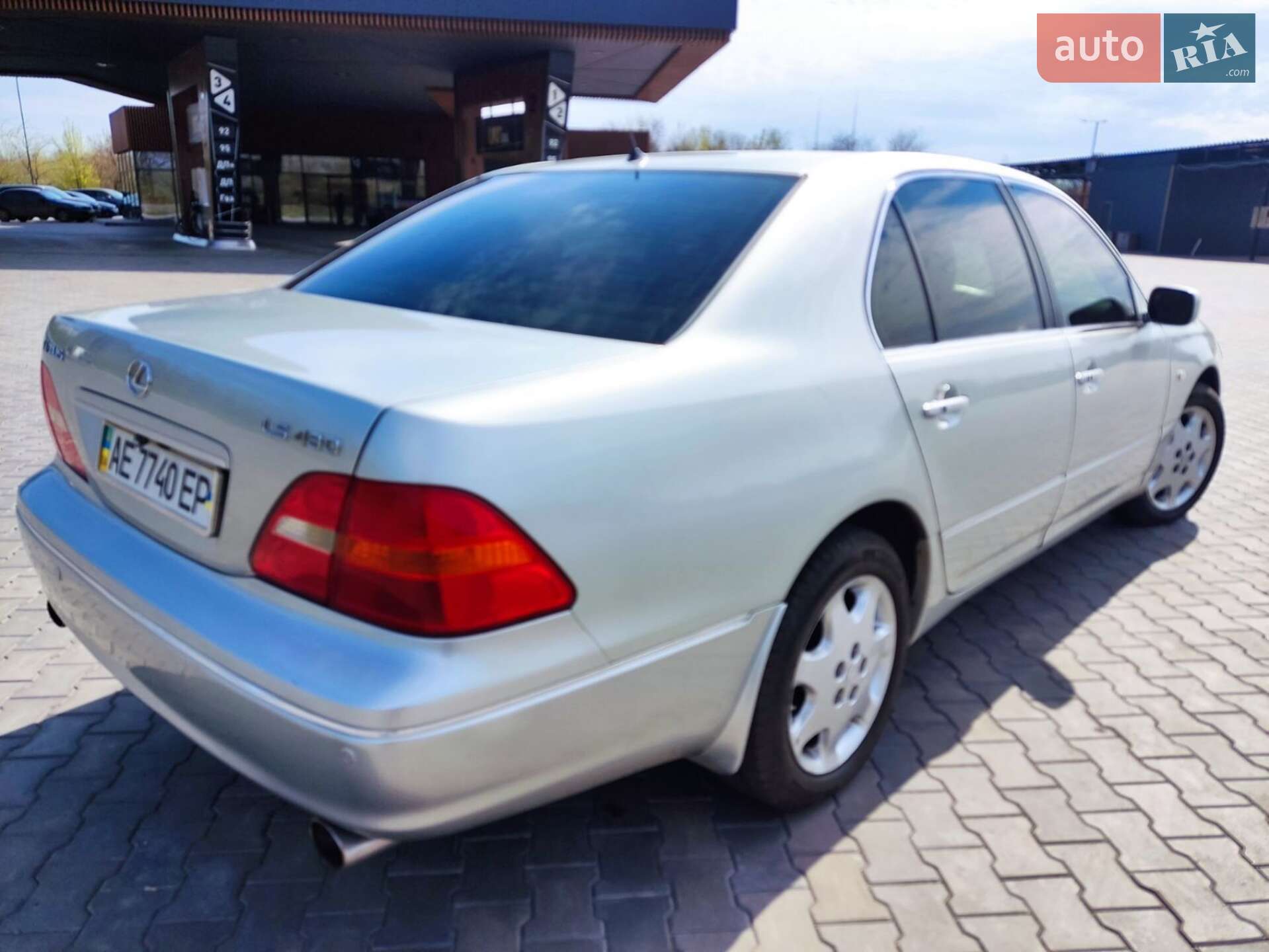 Lexus LS 2002 VIN JTHBN30F300067688 фото оголошення 13 з 24