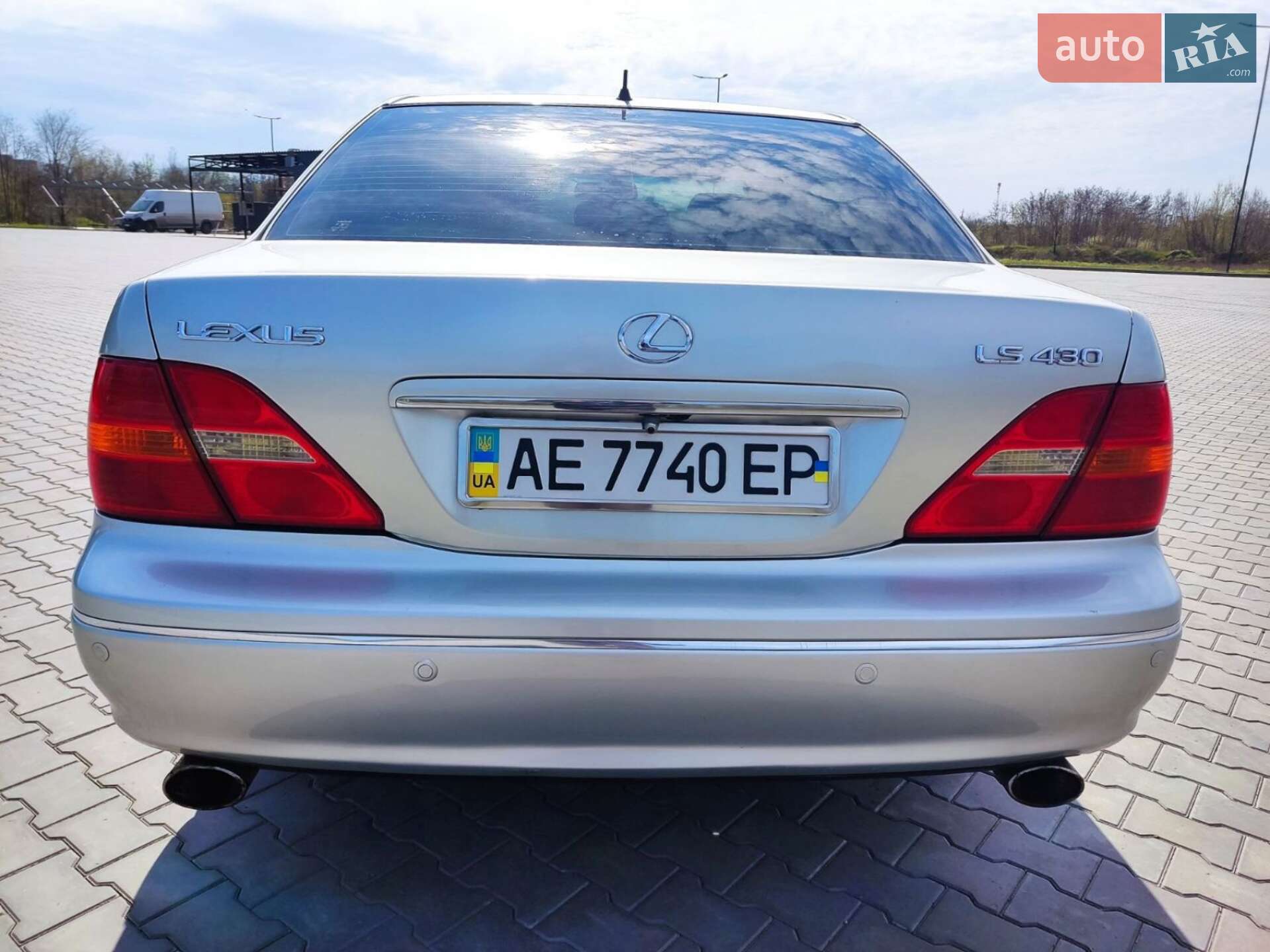 Lexus LS 2002 VIN JTHBN30F300067688 фото оголошення 15 з 24