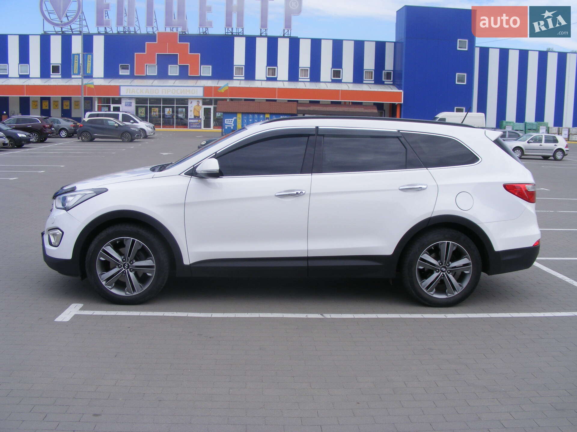Hyundai Grand Santa Fe 2014 VIN KMHSN81XDEU050594 фото оголошення 3 з 17