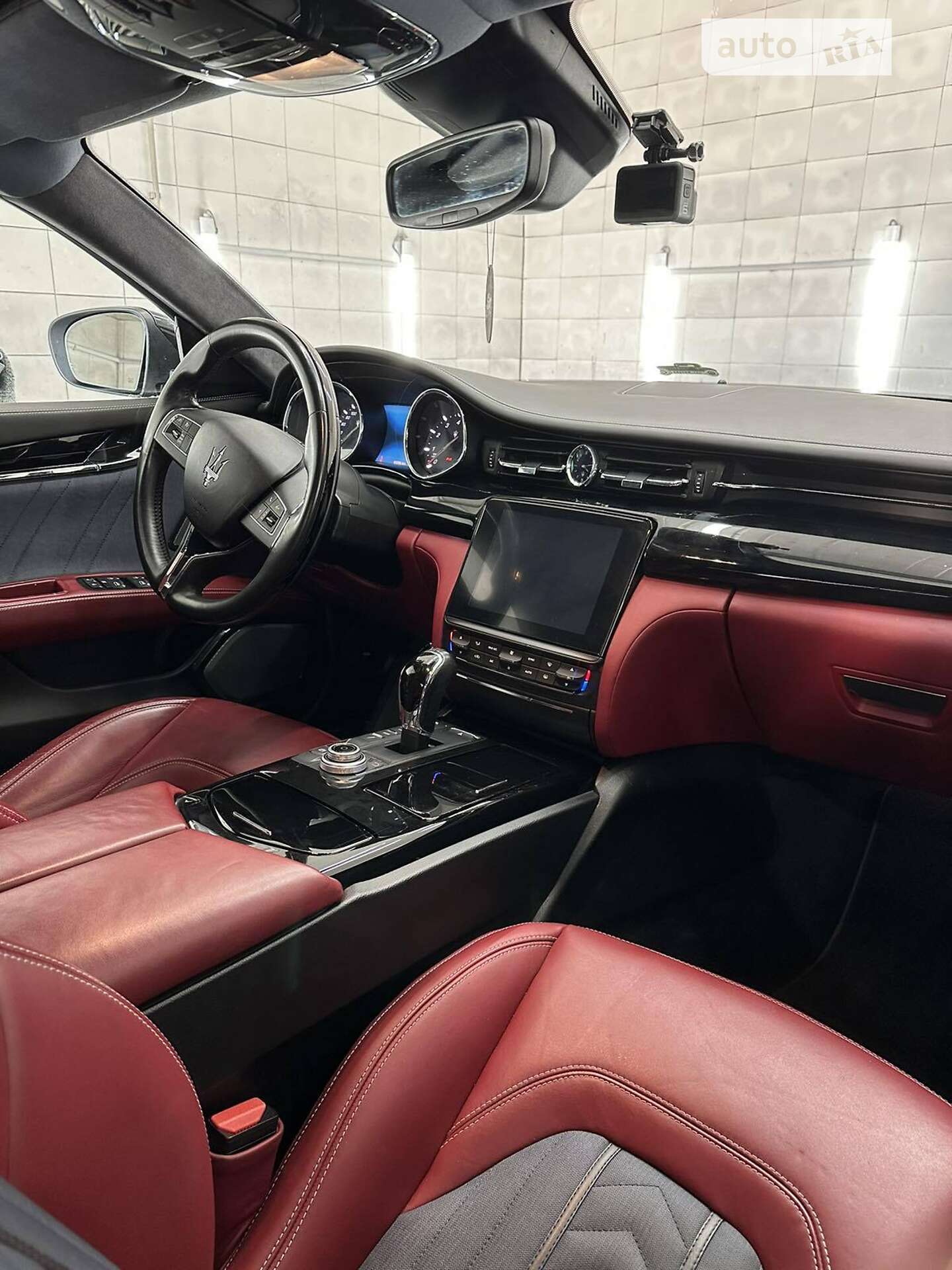 Maserati Quattroporte 2017 VIN ZAM56YPL6J1259876 фото оголошення 3 з 37