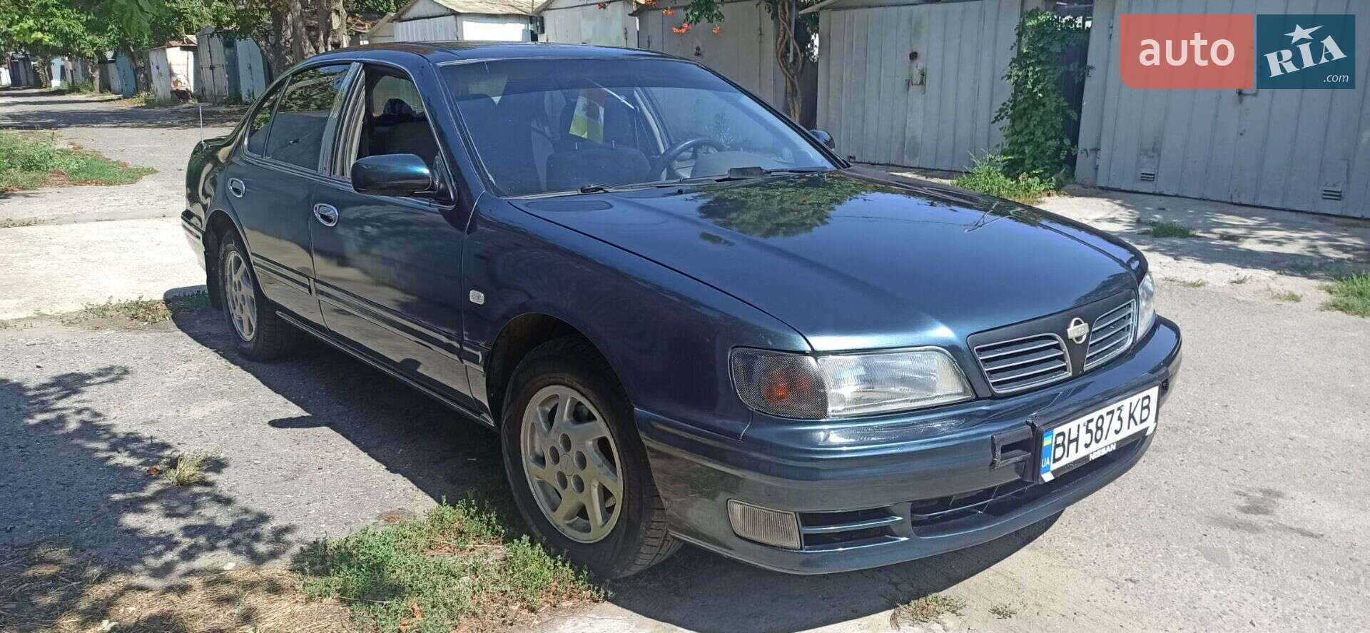 Nissan Maxima 1996 VIN JN1CAUA32U0004947 фото оголошення 4 з 10