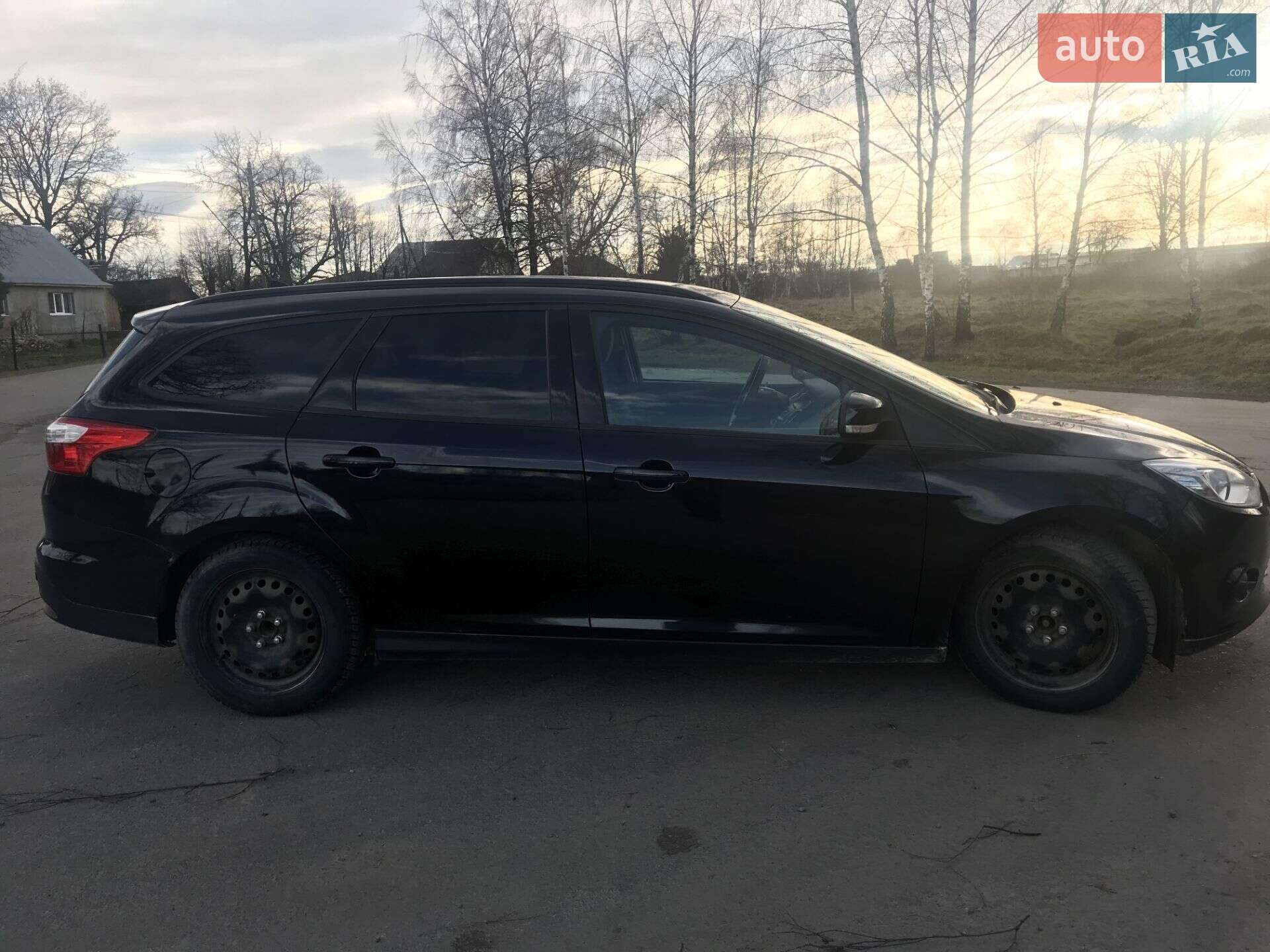 Ford Focus 2011 VIN WF0LXXGCBLBT86077 фото оголошення 8 з 30