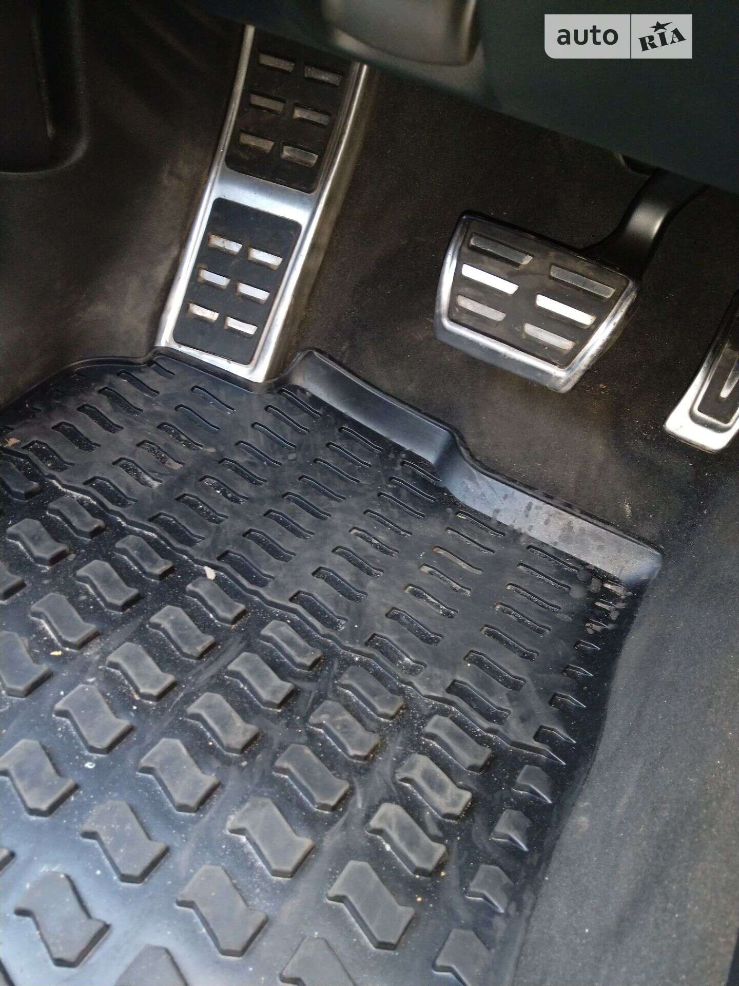 Audi Q5 2013 VIN WA1DMAFP4EA040125 фото оголошення 27 з 43
