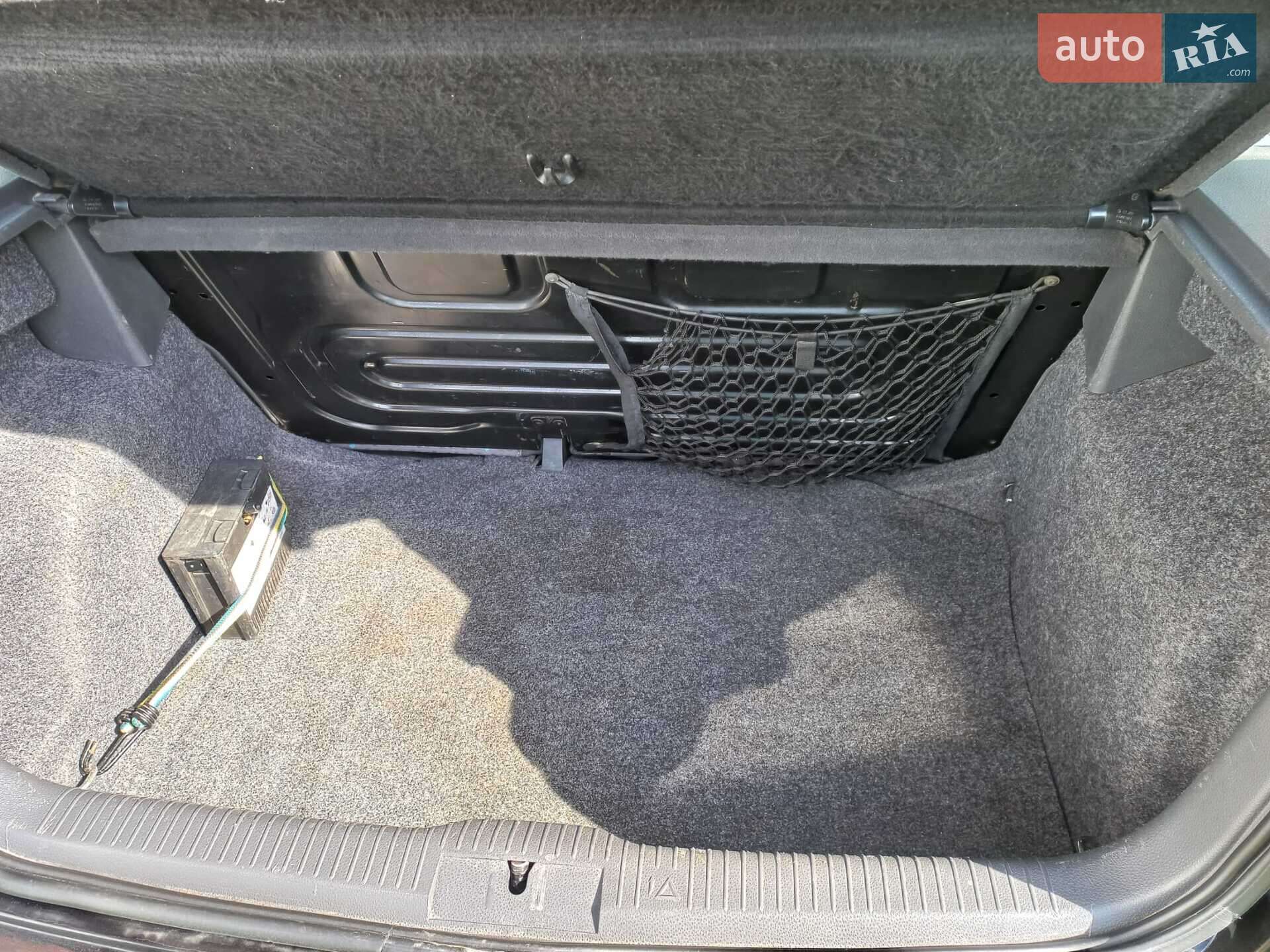 Volkswagen Polo 2004 VIN WVWZZZ9NZ5D003979 фото оголошення 23 з 23