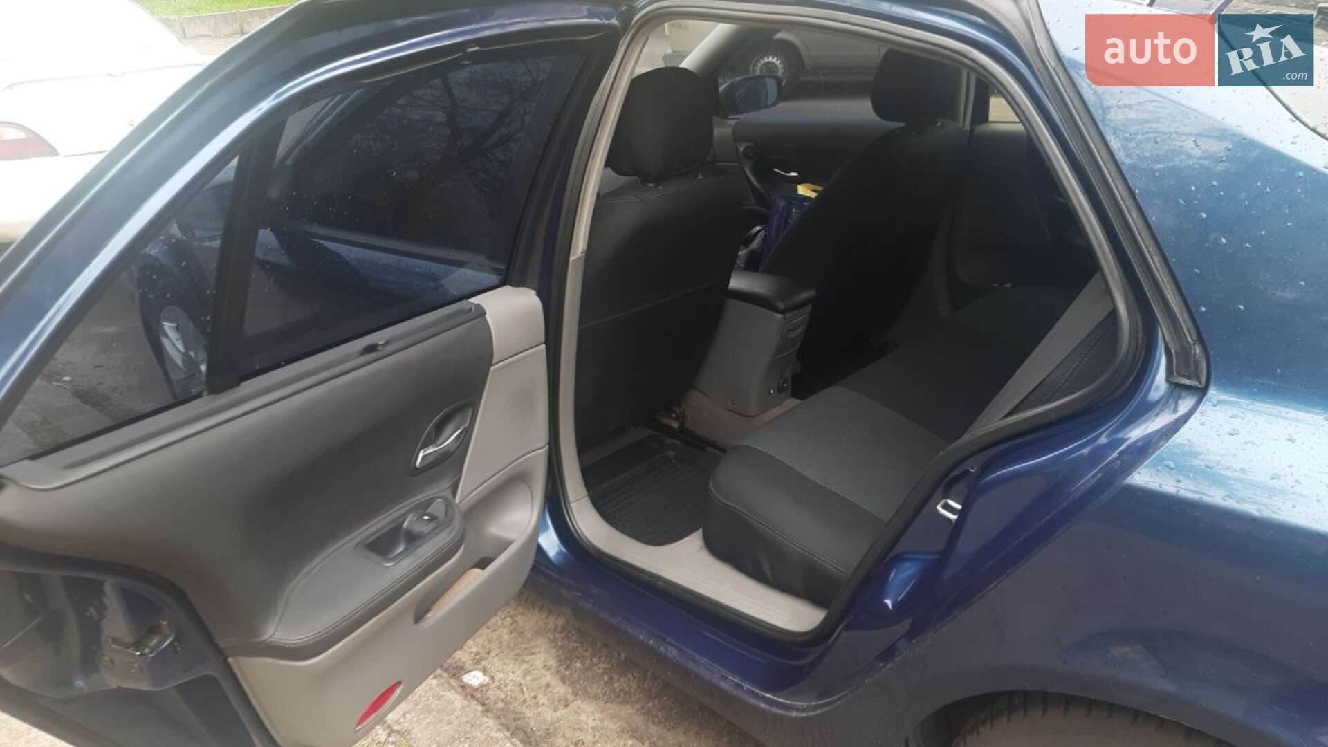 Renault Laguna 2002 VIN VF1BG0W0C27546333 фото оголошення 5 з 12