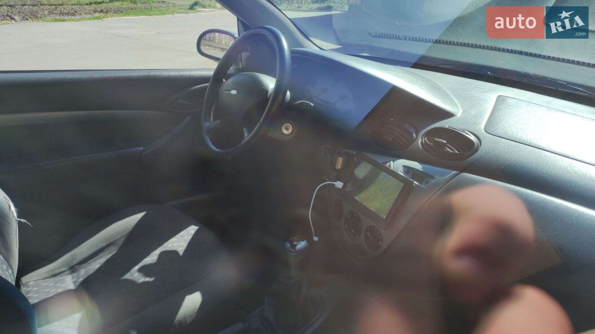 Ford Focus 1999 VIN WF0BXXGCDBXL39601 фото оголошення 4 з 6