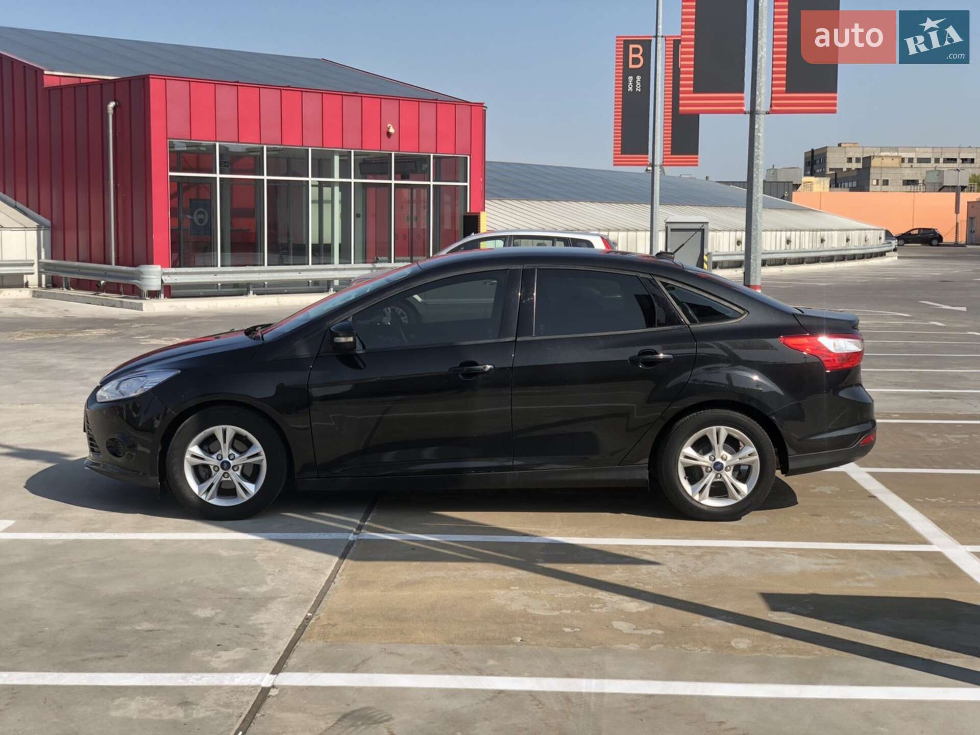 Ford Focus 2014 VIN 1FADP3F2XEL235315 фото оголошення 3 з 4