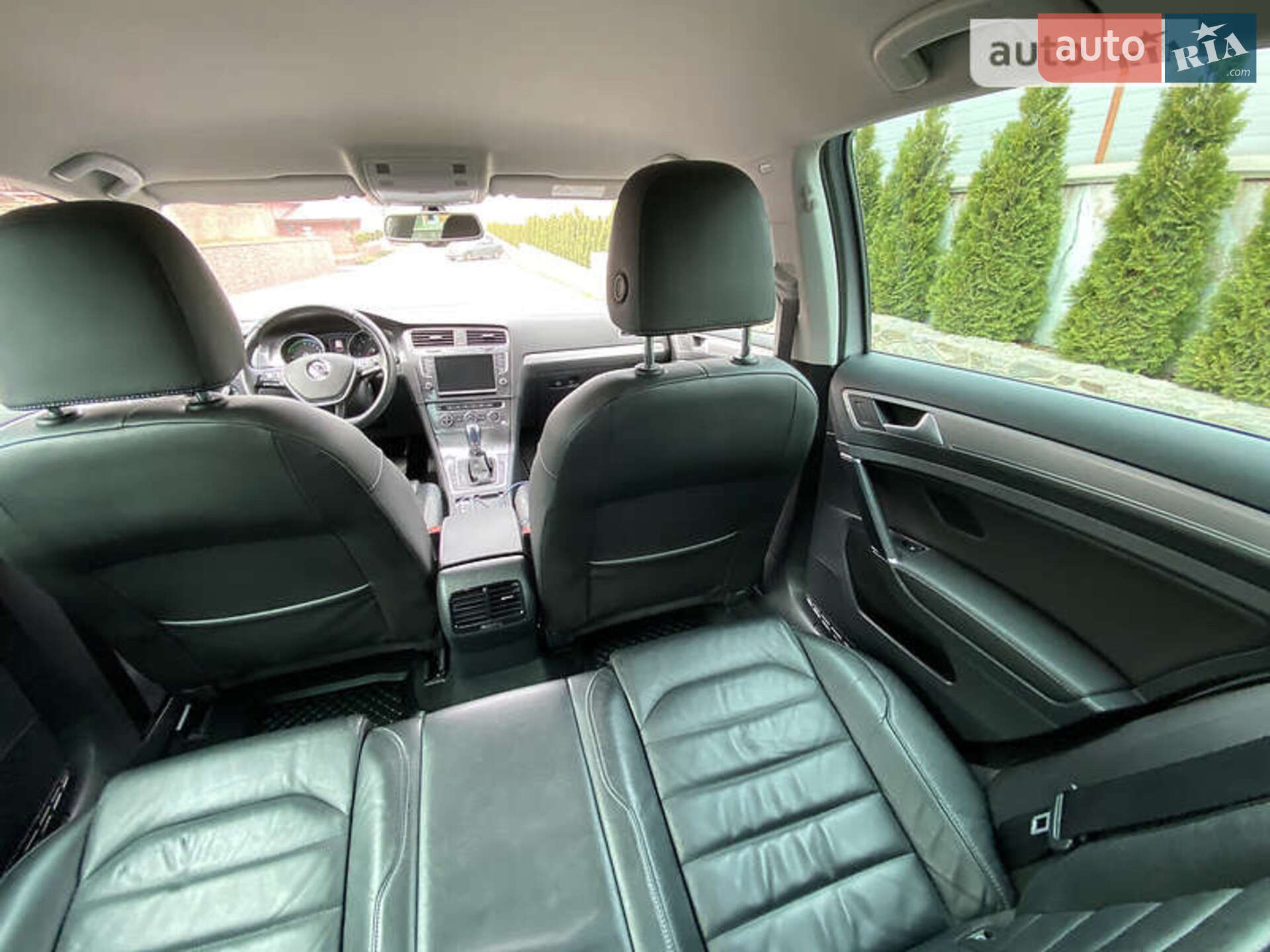 Volkswagen e-Golf 2015 VIN WVWZZZAUZFW911468 фото оголошення 15 з 44