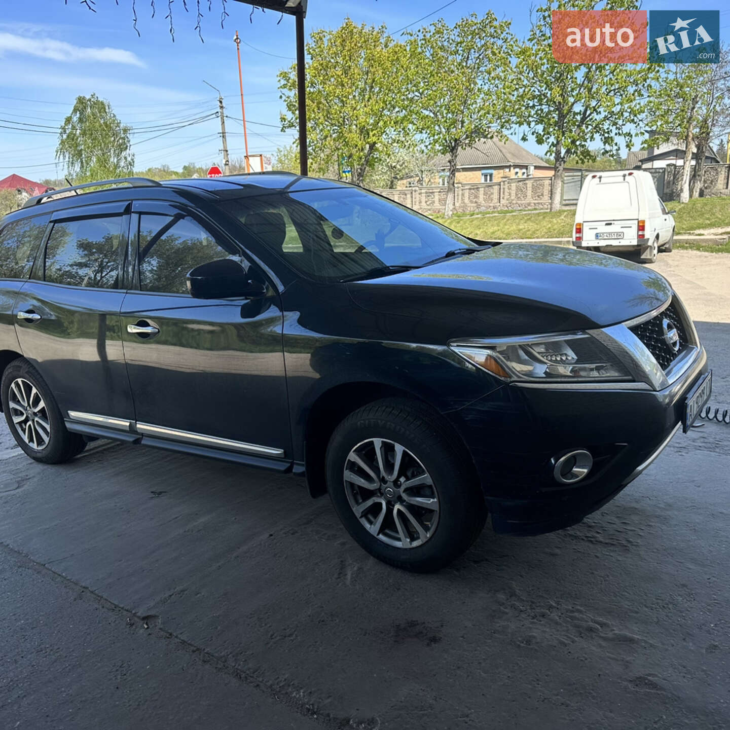 Nissan Pathfinder 2015 VIN 5N1AR2MM4FC689336 фото оголошення 2 з 10