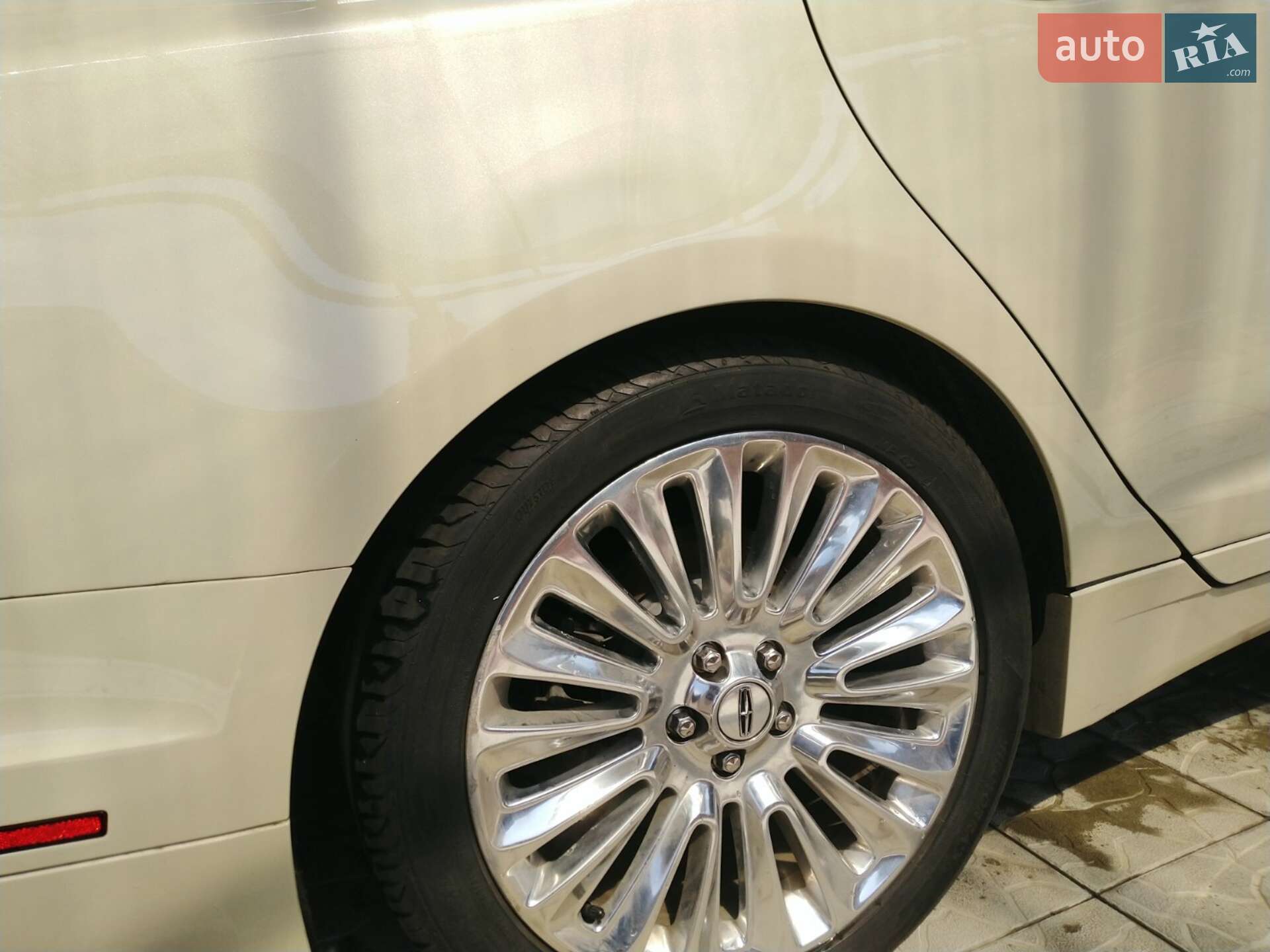 Lincoln MKZ 2015 VIN 3LN6L2G99FR620321 фото оголошення 8 з 27