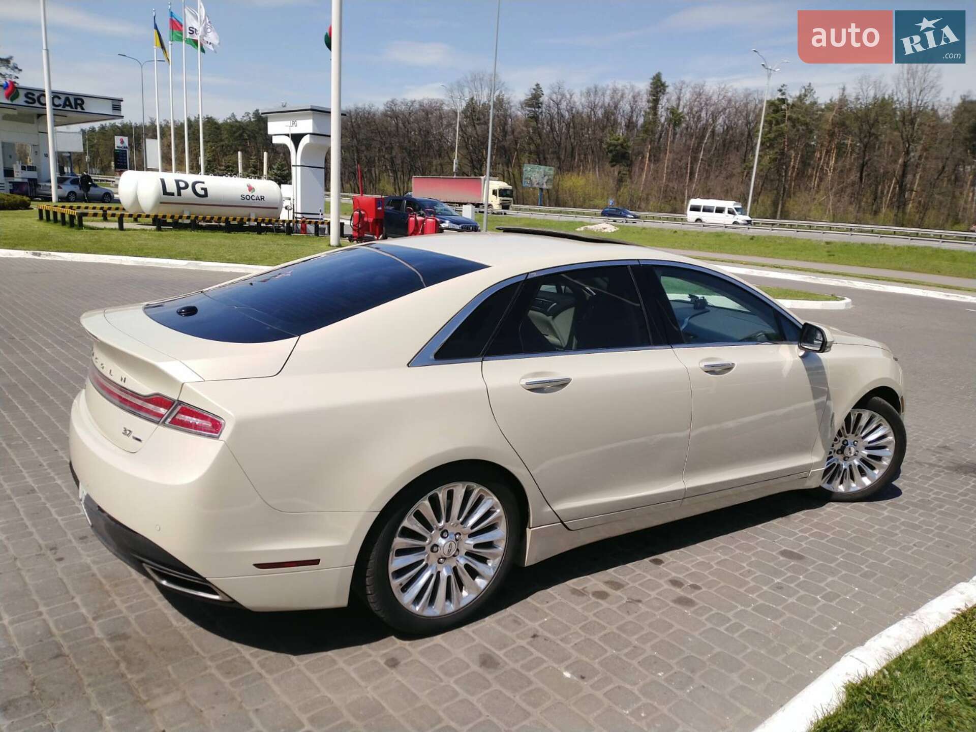 Lincoln MKZ 2015 VIN 3LN6L2G99FR620321 фото оголошення 20 з 27