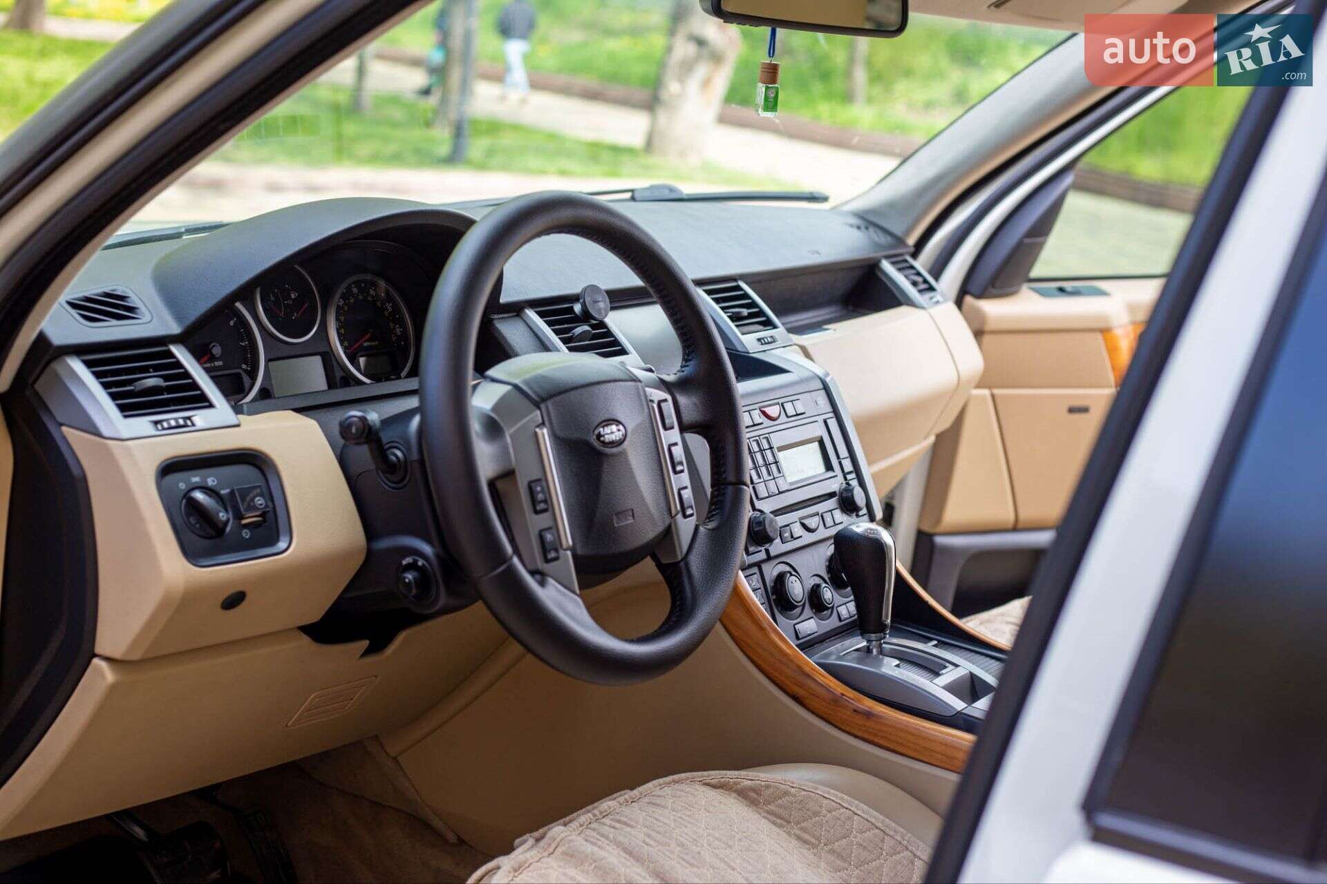 Land Rover Range Rover 2008 VIN SALSH23418A141685 фото оголошення 3 з 39