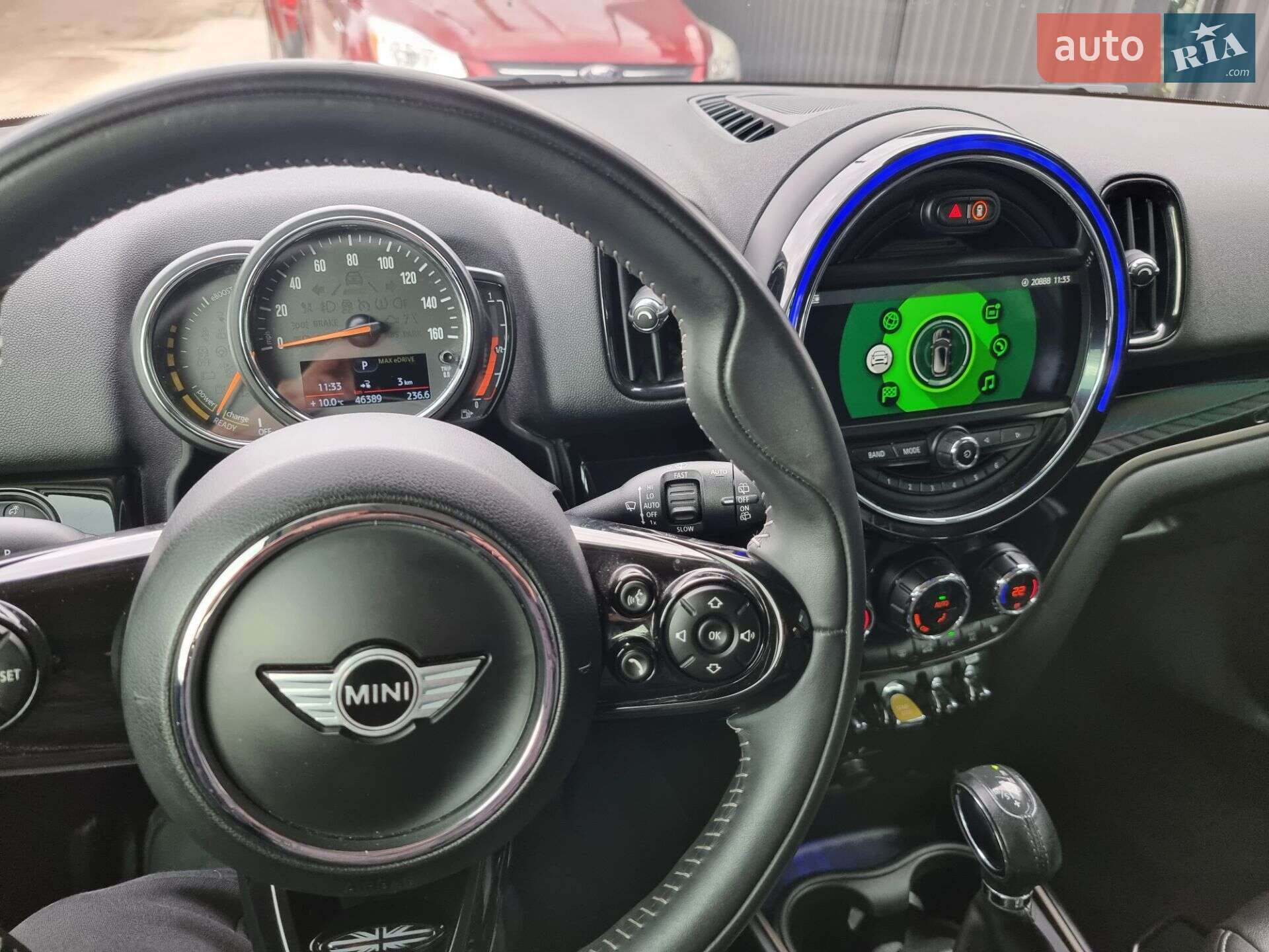 Mini Countryman 2018 VIN WMZYU7C55K3F94550 фото оголошення 30 з 38