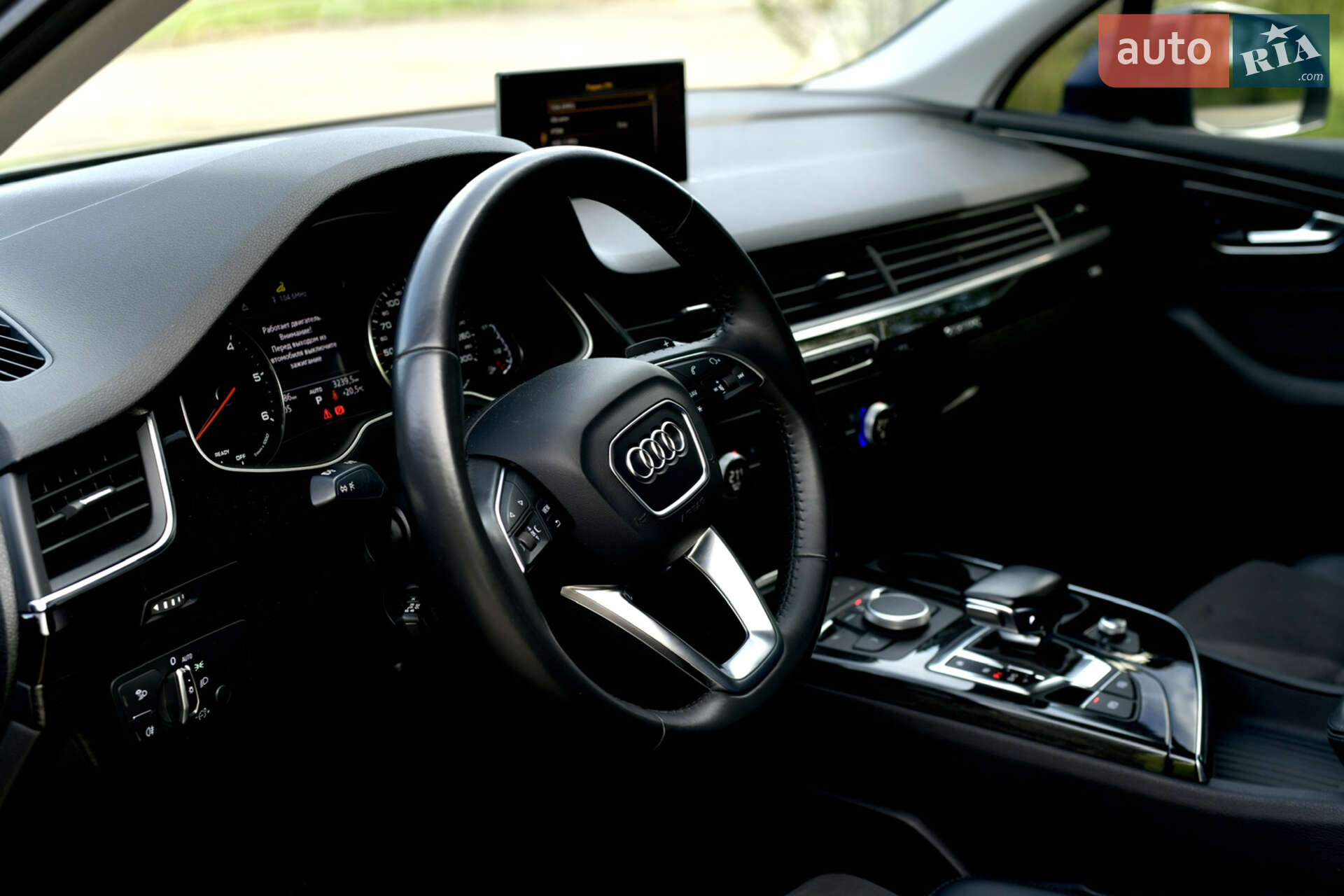 Audi Q7 2017 VIN WAUZZZ4M8JD015111 фото оголошення 11 з 23
