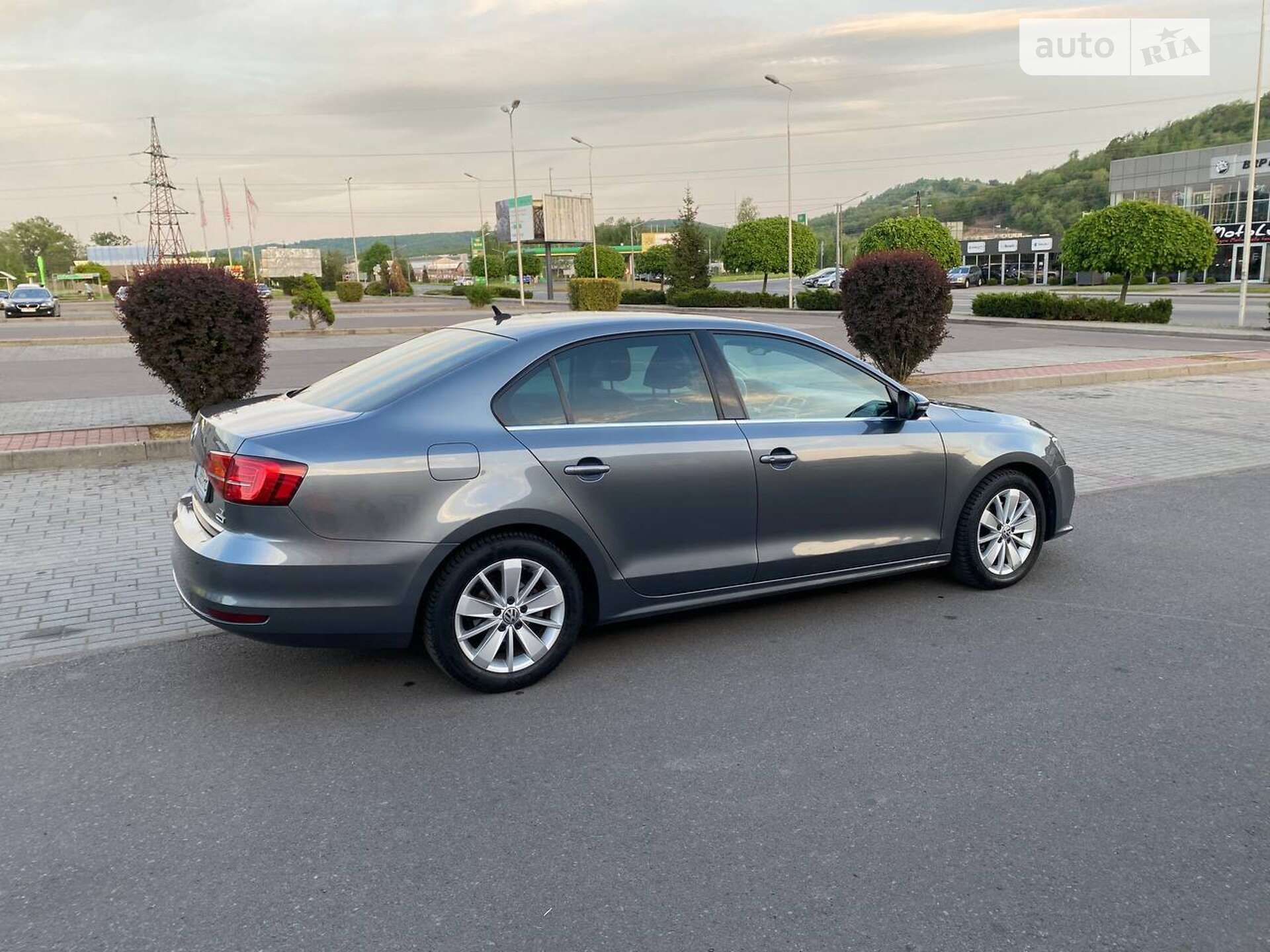 Volkswagen Jetta 2017 VIN WVWZZZ16ZHM028771 фото оголошення 6 з 22