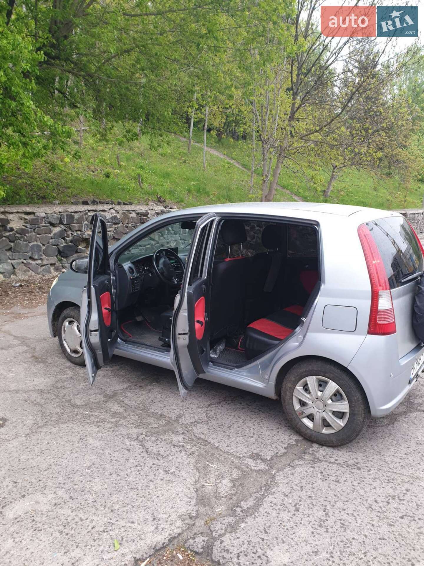 Daihatsu Cuore 2005 VIN JDAL251S001043032 фото оголошення 8 з 12