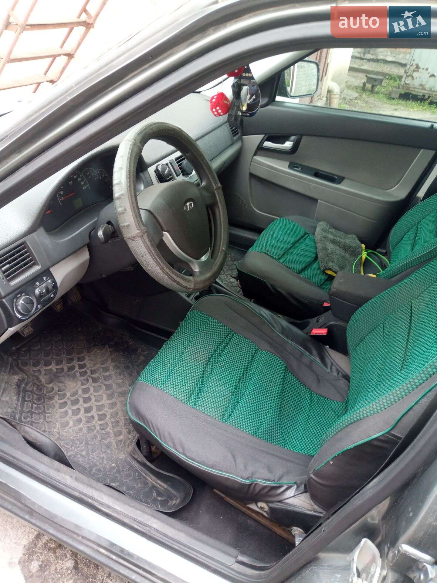 ВАЗ / Lada 2171 Priora 2013 VIN XTA217130D0103365 фото оголошення 3 з 13