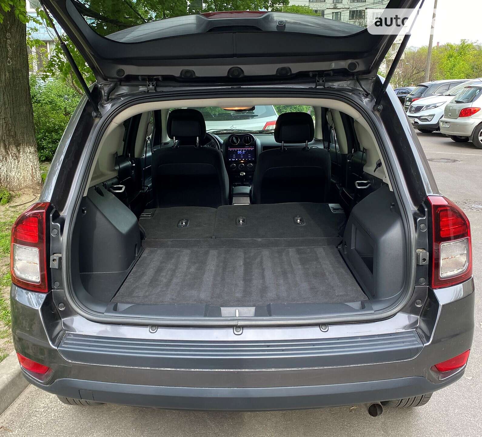 Jeep Compass 2016 VIN 1C4NJDBB6GD714341 фото оголошення 16 з 17