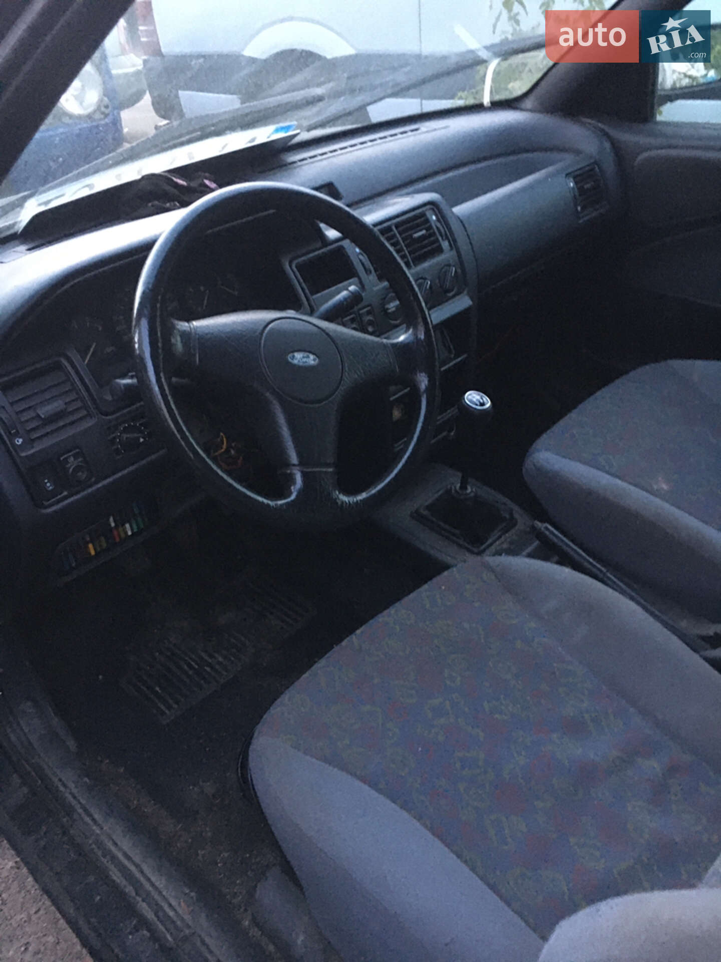 Ford Escort 1992 VIN WF0BXXGCABNB13254 фото оголошення 4 з 11