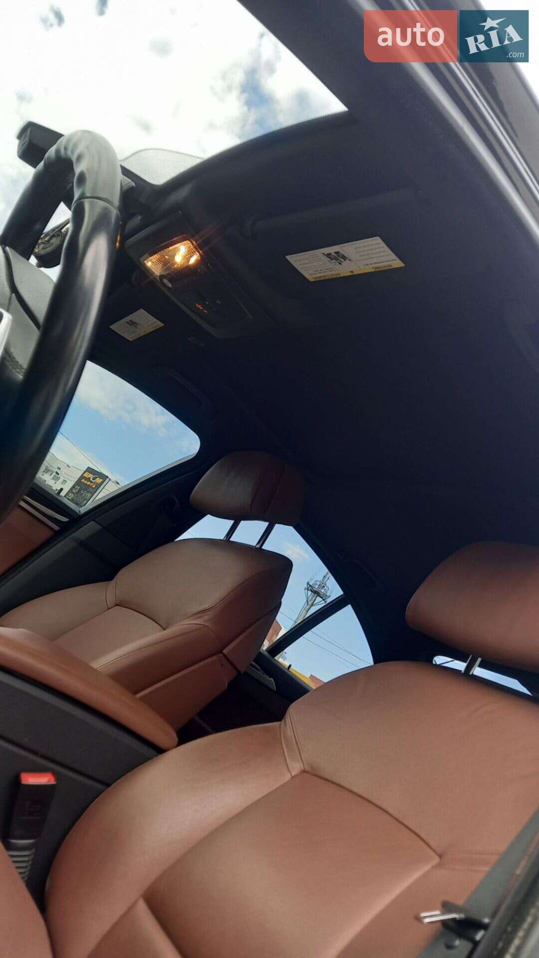 BMW 5 Series 2012 VIN WBAFR7C59CC812347 фото оголошення 13 з 26