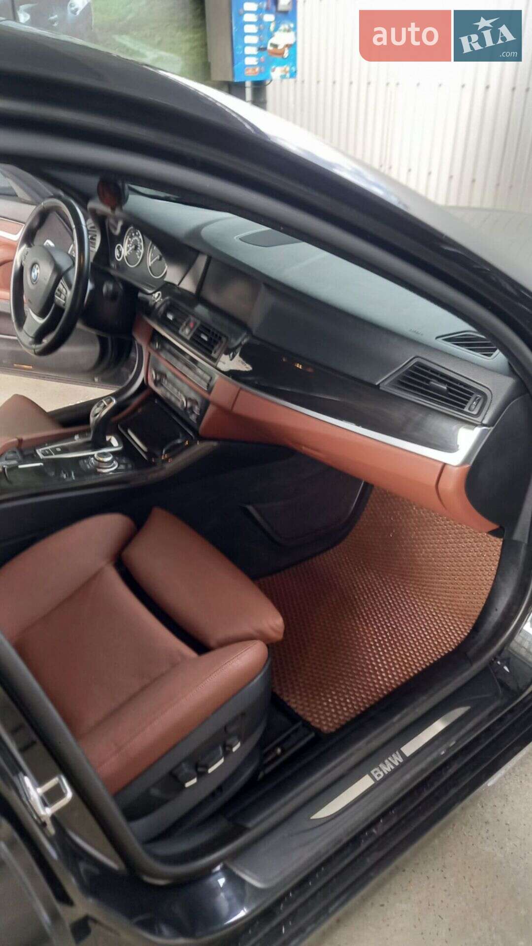 BMW 5 Series 2012 VIN WBAFR7C59CC812347 фото оголошення 18 з 26