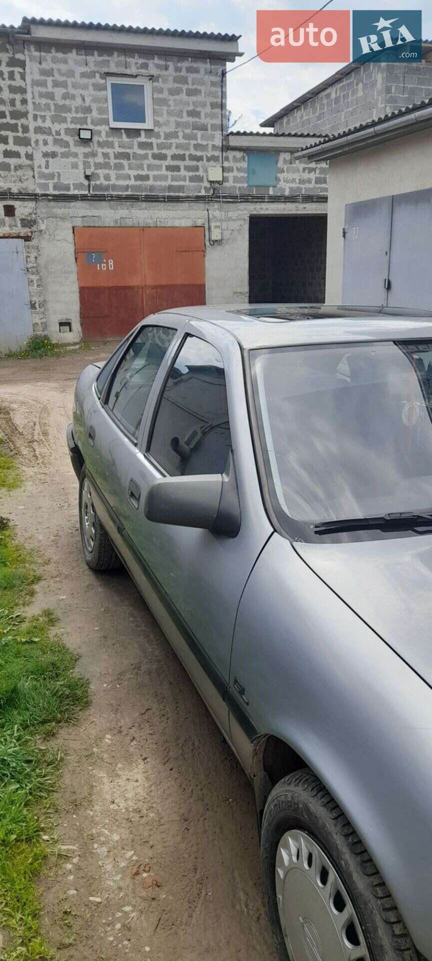 Opel Vectra 1993 VIN W0L000087P7547668 фото оголошення 3 з 19
