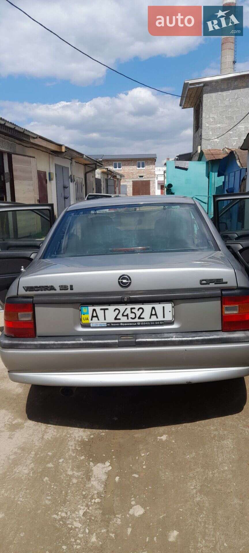 Opel Vectra 1993 VIN W0L000087P7547668 фото оголошення 5 з 19
