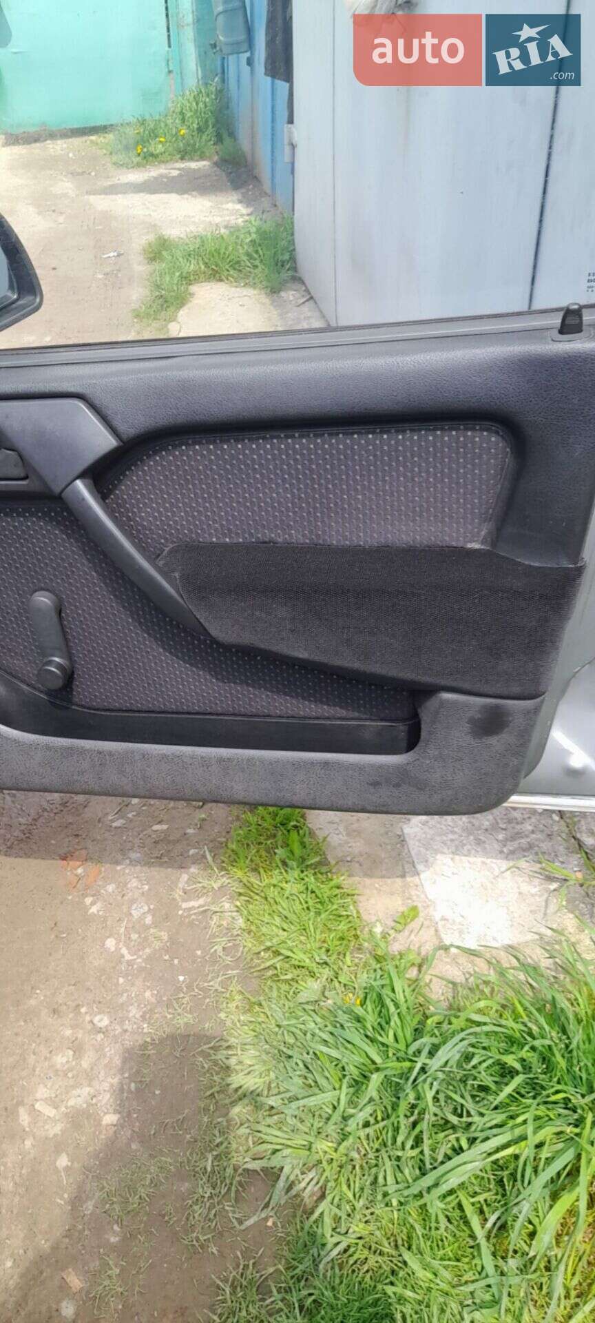 Opel Vectra 1993 VIN W0L000087P7547668 фото оголошення 10 з 19