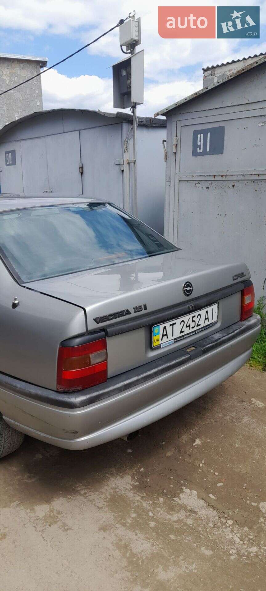 Opel Vectra 1993 VIN W0L000087P7547668 фото оголошення 7 з 19