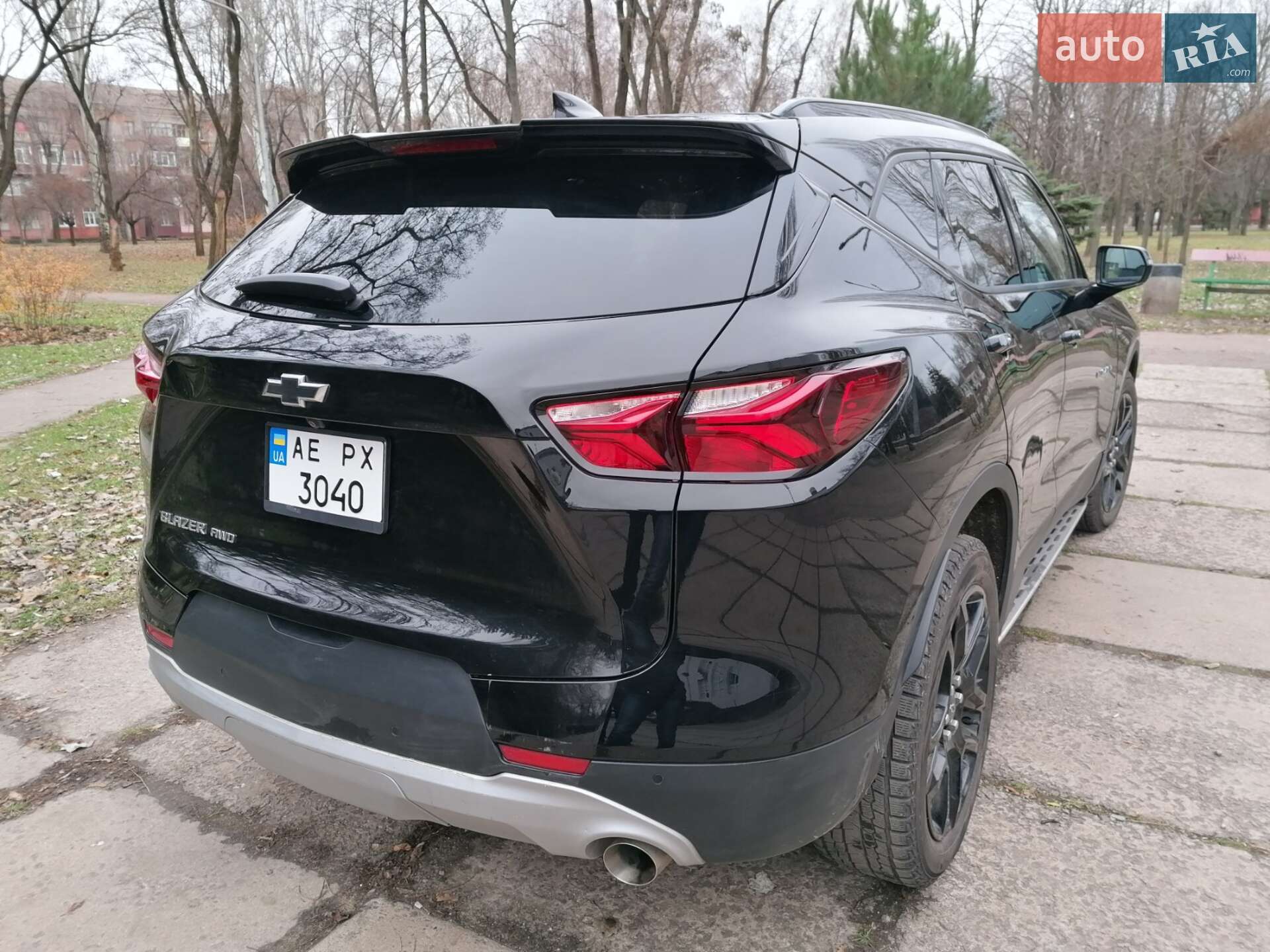 Chevrolet Blazer 2020 VIN 3GNKBHRS7LS634660 фото оголошення 3 з 8