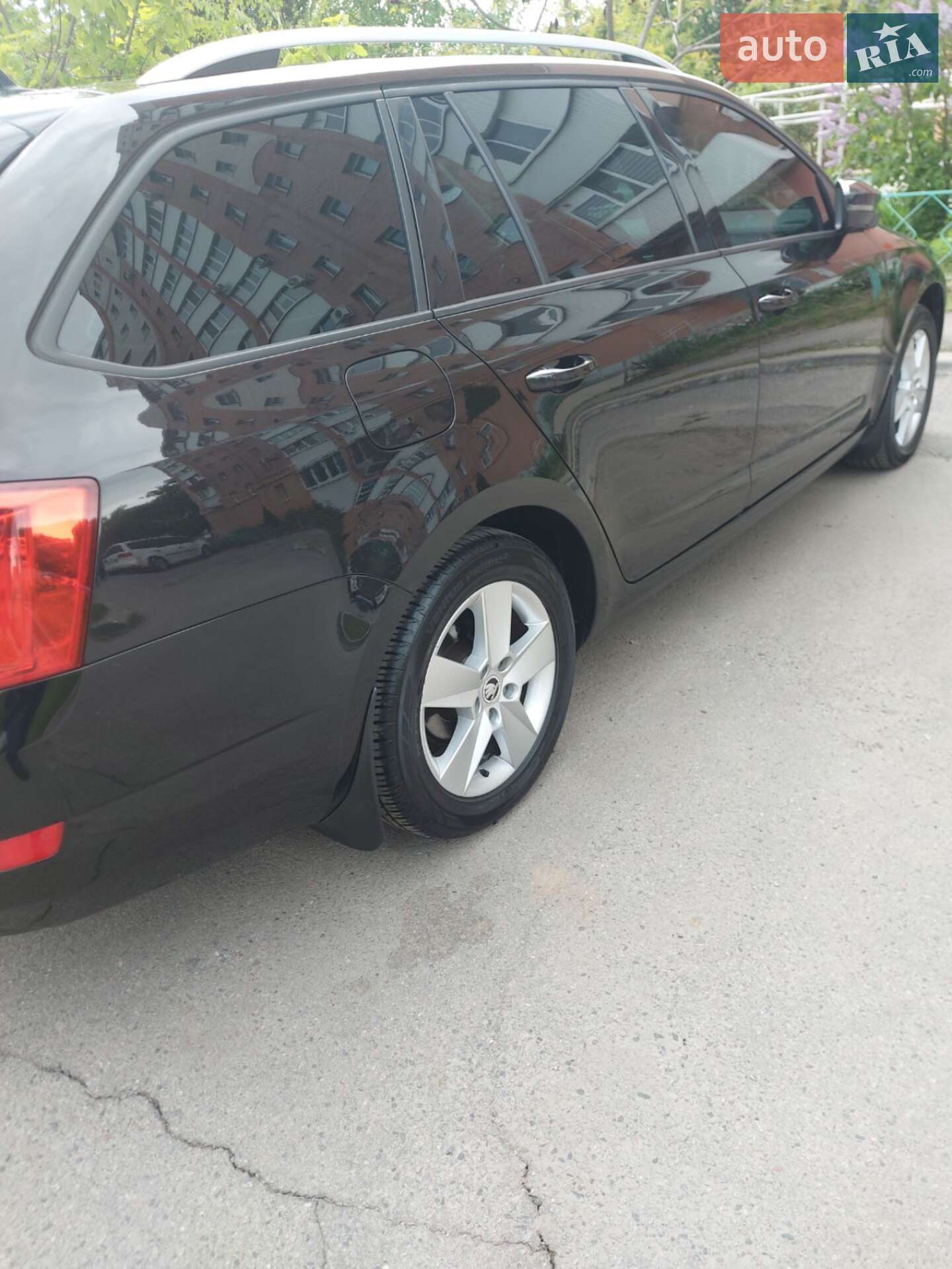 Skoda Octavia 2014 VIN TMBJG9NE4E0173181 фото оголошення 9 з 34