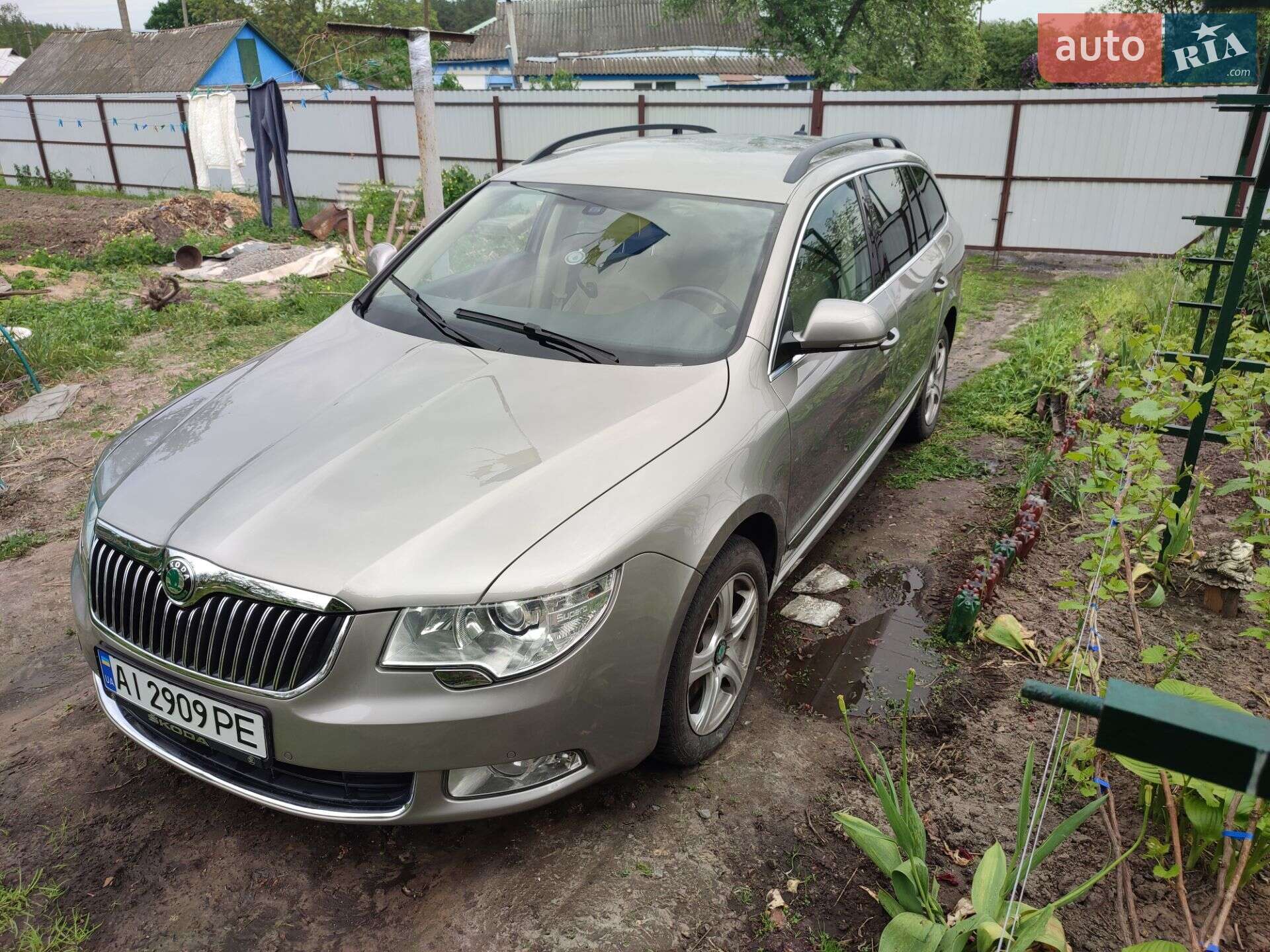 Skoda Superb 2010 VIN TMBJF73T0A9024698 фото оголошення 18 з 25