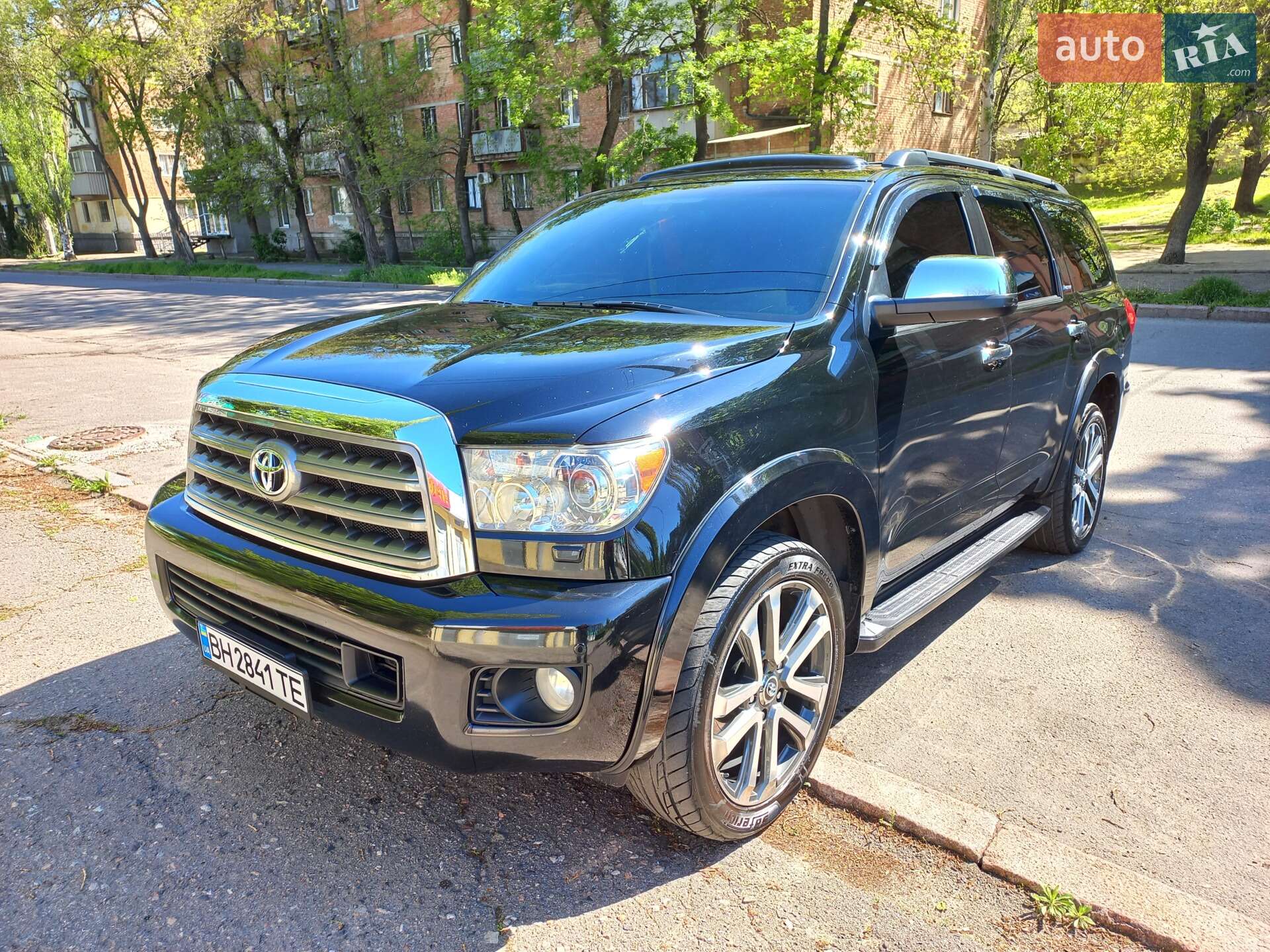 Toyota Sequoia 2011 VIN 5TDDY5G10AS031477 фото оголошення 11 з 11